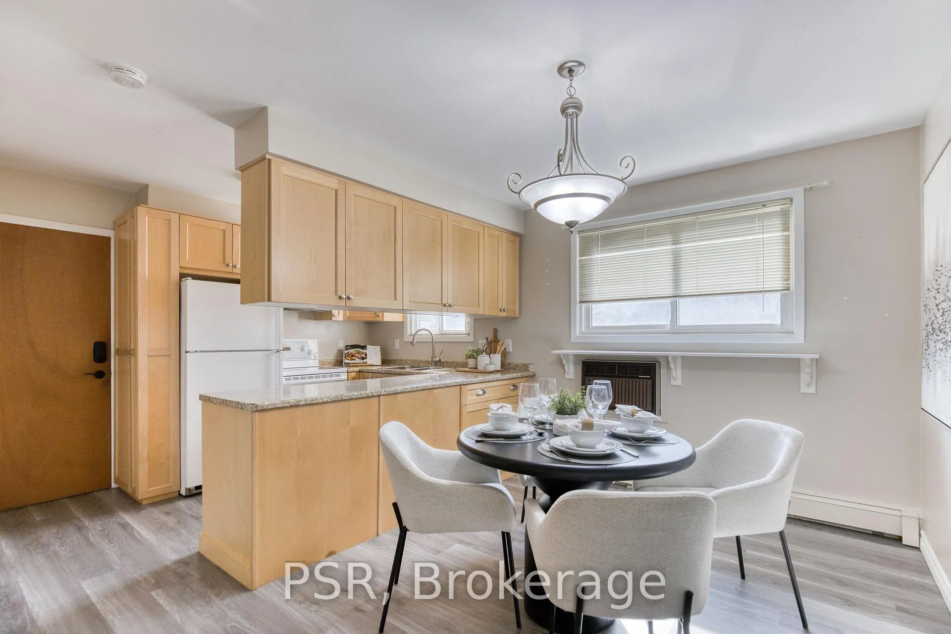 Photo 2 of Unit Main, 80 Westwood Drive, Kitchener — HOMEH