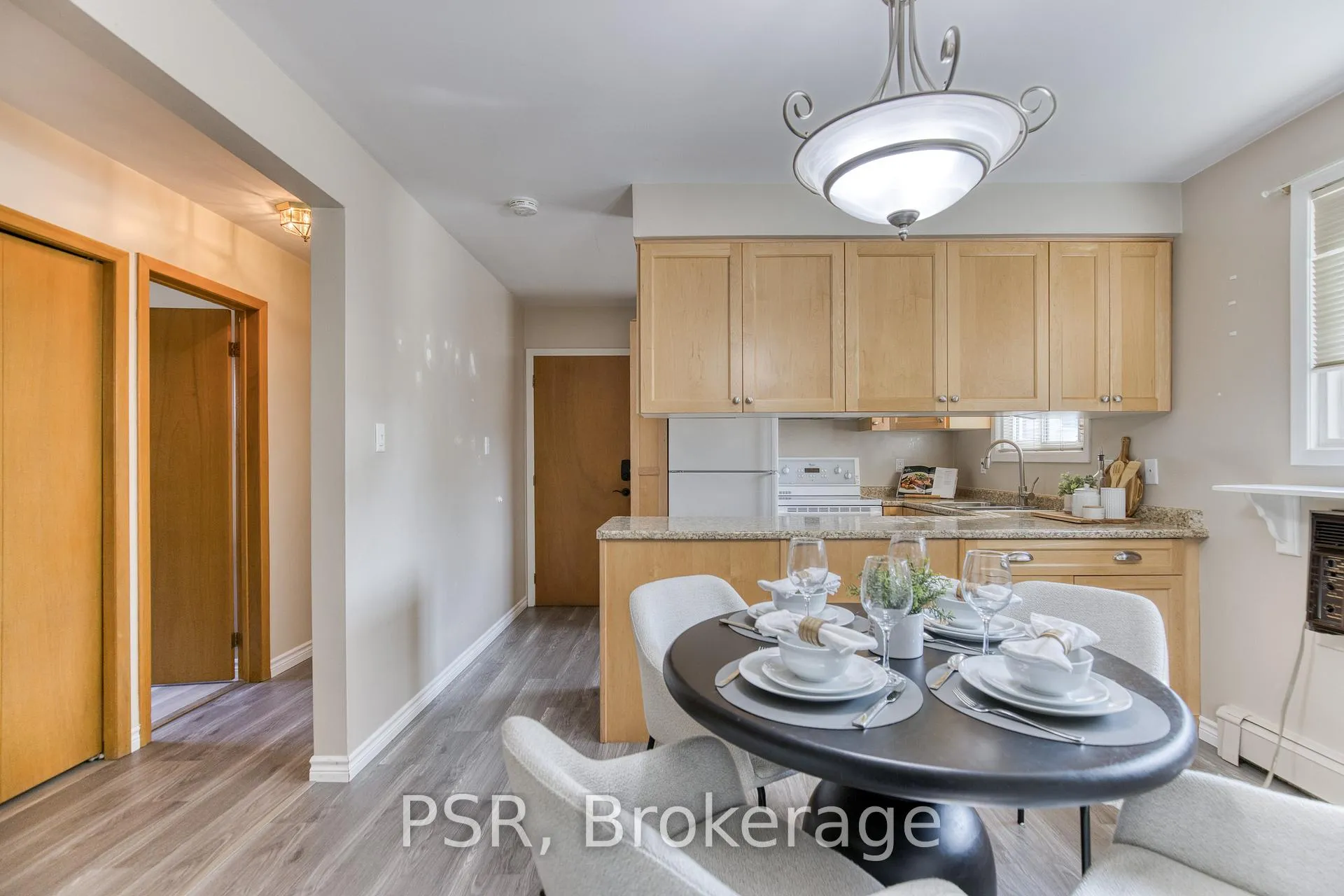 Photo 5 of Unit Main, 80 Westwood Drive, Kitchener — HOMEH