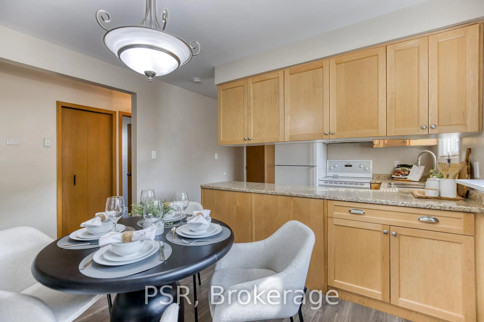 Photo 6 of Unit Main, 80 Westwood Drive, Kitchener — HOMEH