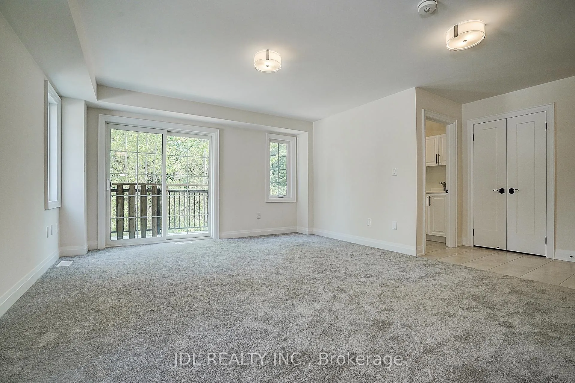 Photo 9 of 1 West Village Lane, Markham, Angus Glen — HOMEH