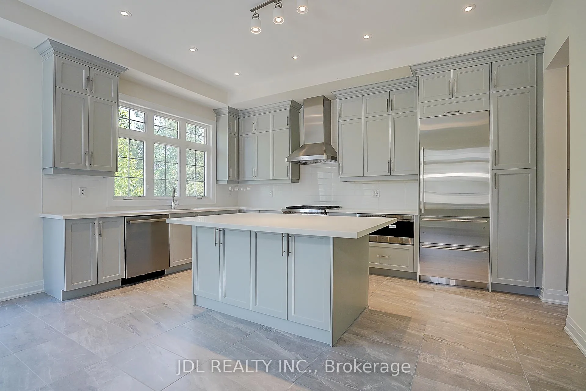 Photo 25 of 1 West Village Lane, Markham, Angus Glen — HOMEH