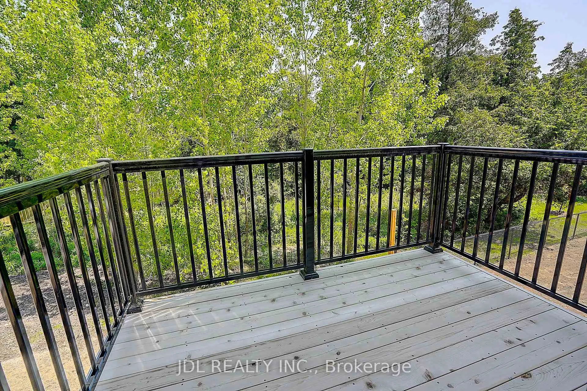 Photo 31 of 1 West Village Lane, Markham, Angus Glen — HOMEH