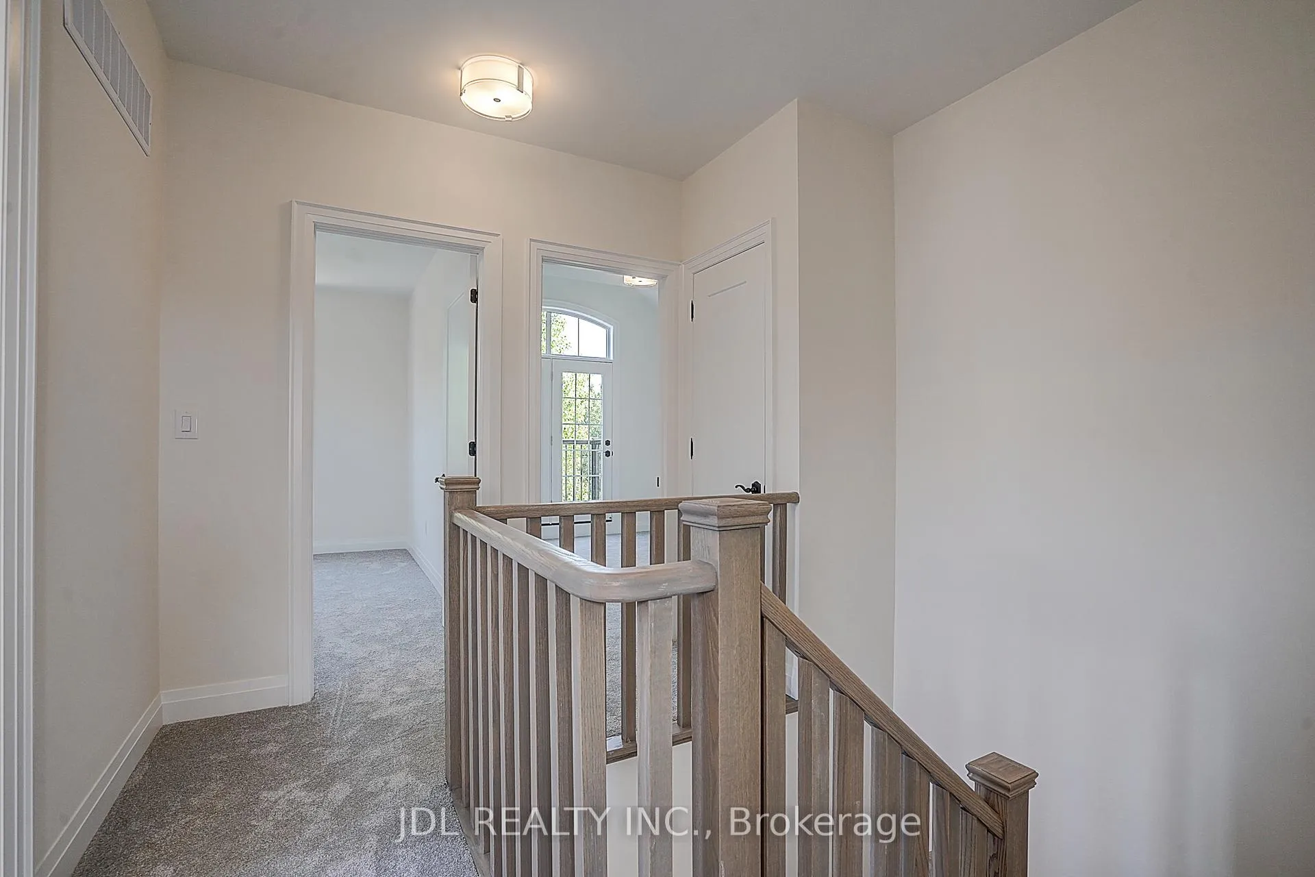 Photo 33 of 1 West Village Lane, Markham, Angus Glen — HOMEH
