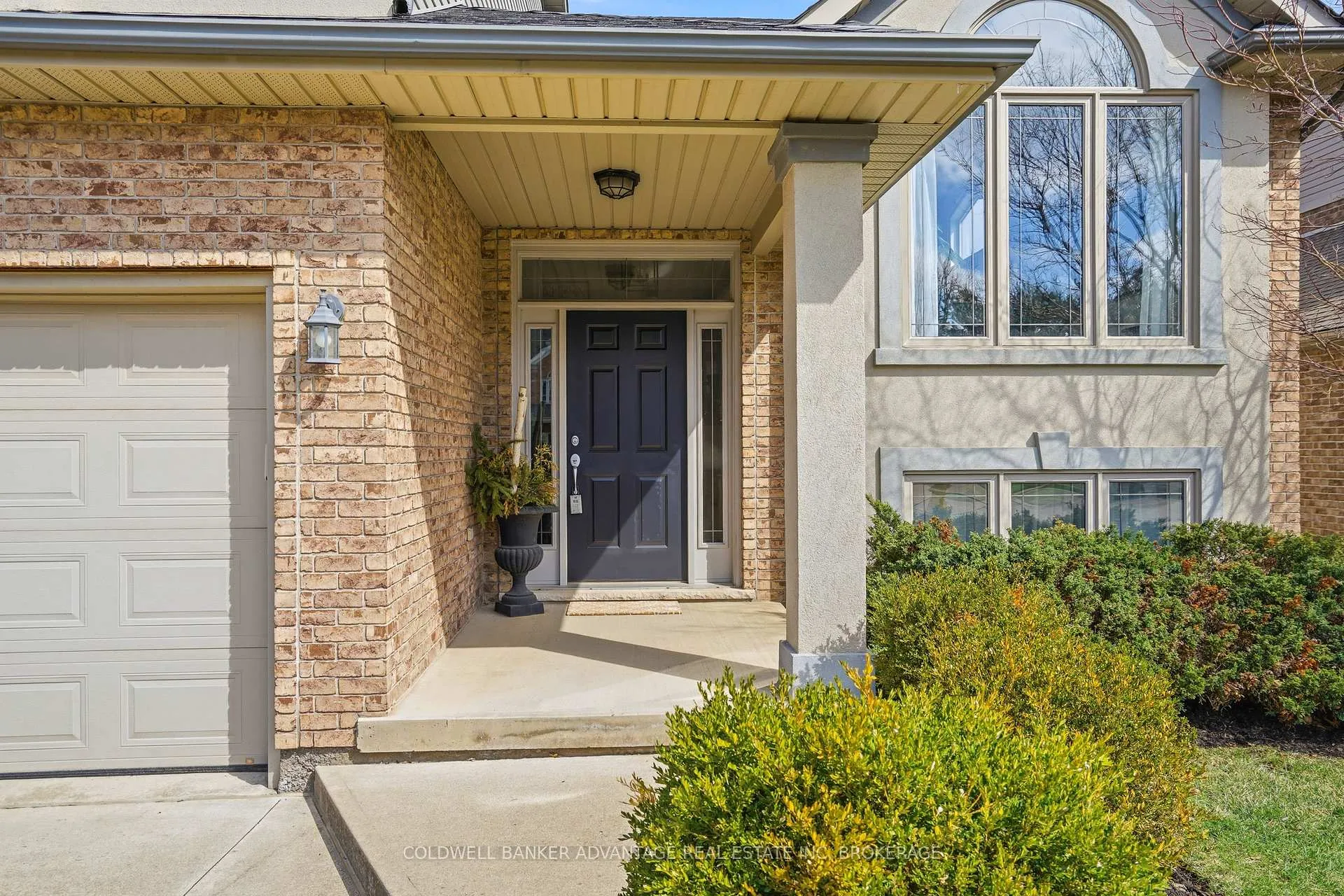Photo 5 of 9 Bacon Lane, Pelham, Fonthill — HOMEH