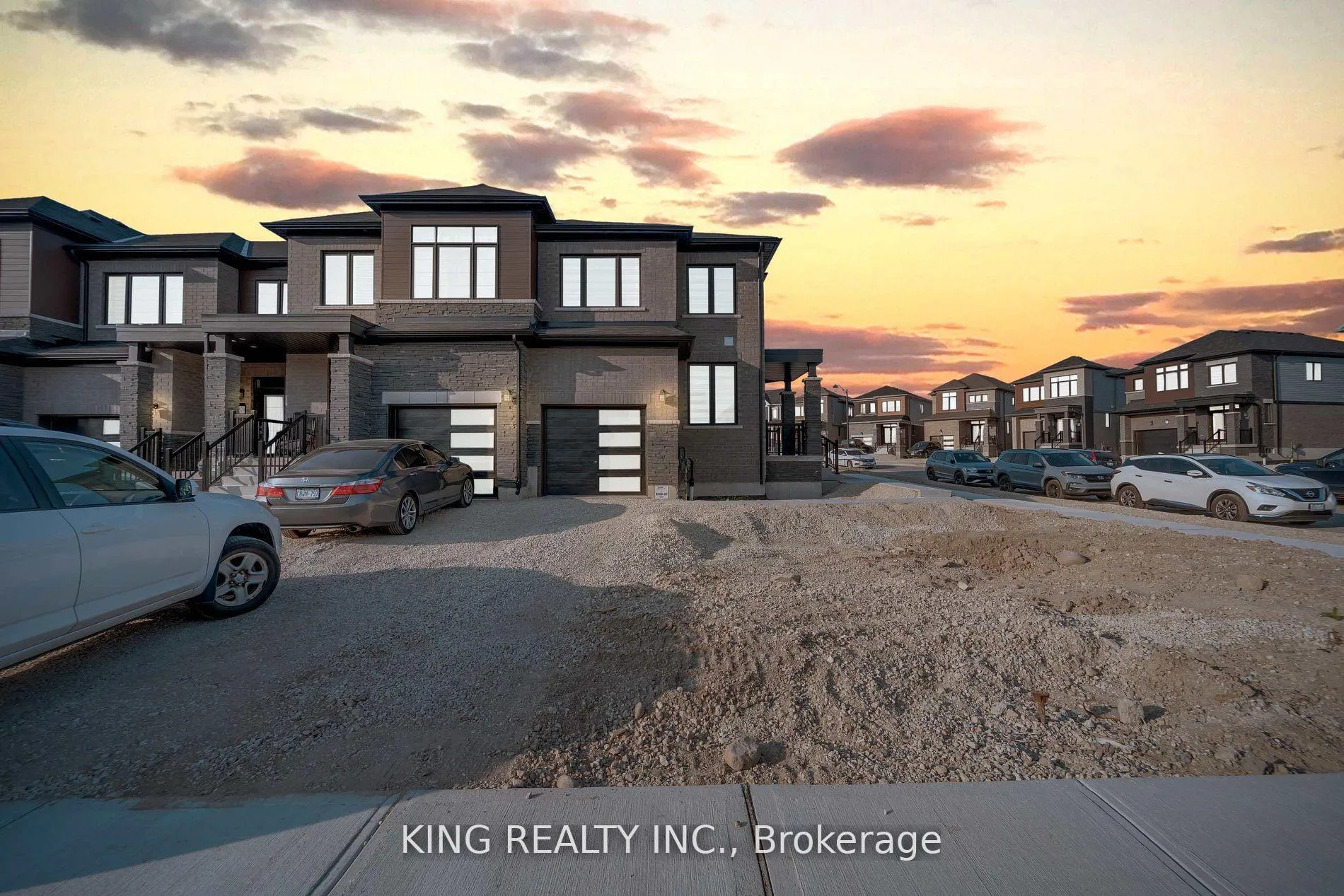 Photo 2 of 127 Blacksmith Drive, Woolwich — HOMEH