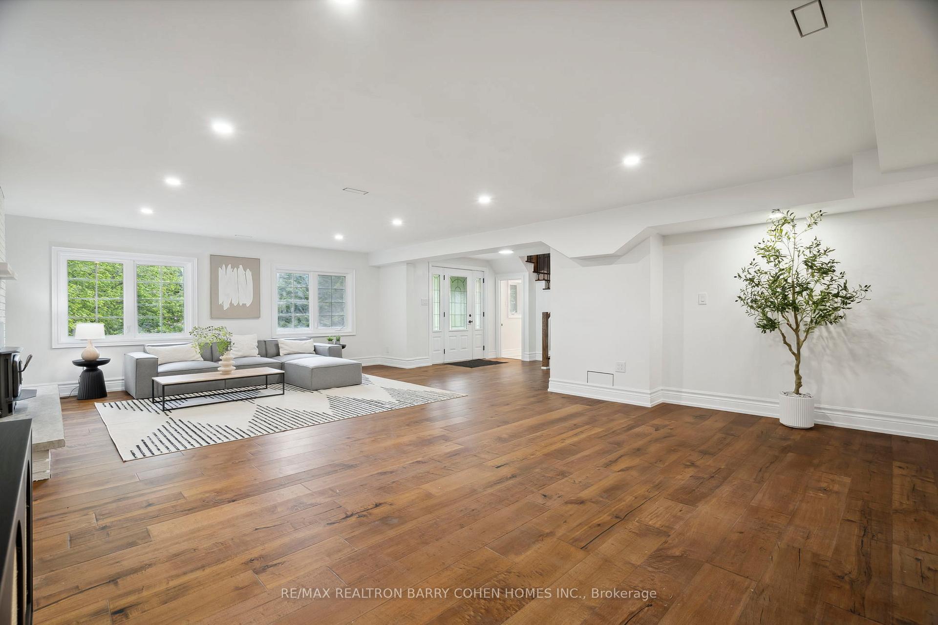 Photo 3 of 16781 Heart Lake Road, Caledon, Rural Caledon — HOMEH