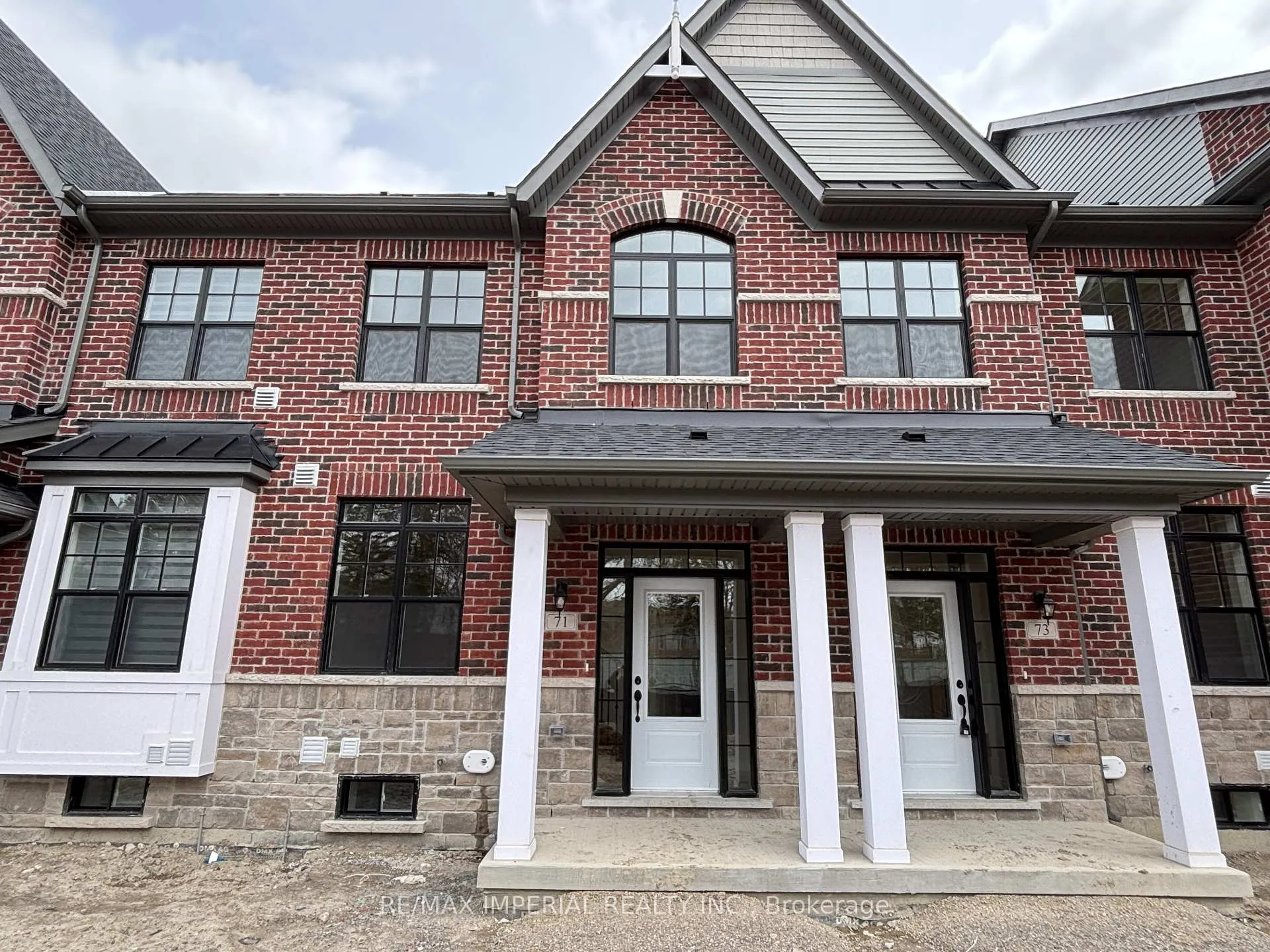 Photo 1 of 71 Main Street S, Markham, Vinegar Hill — HOMEH