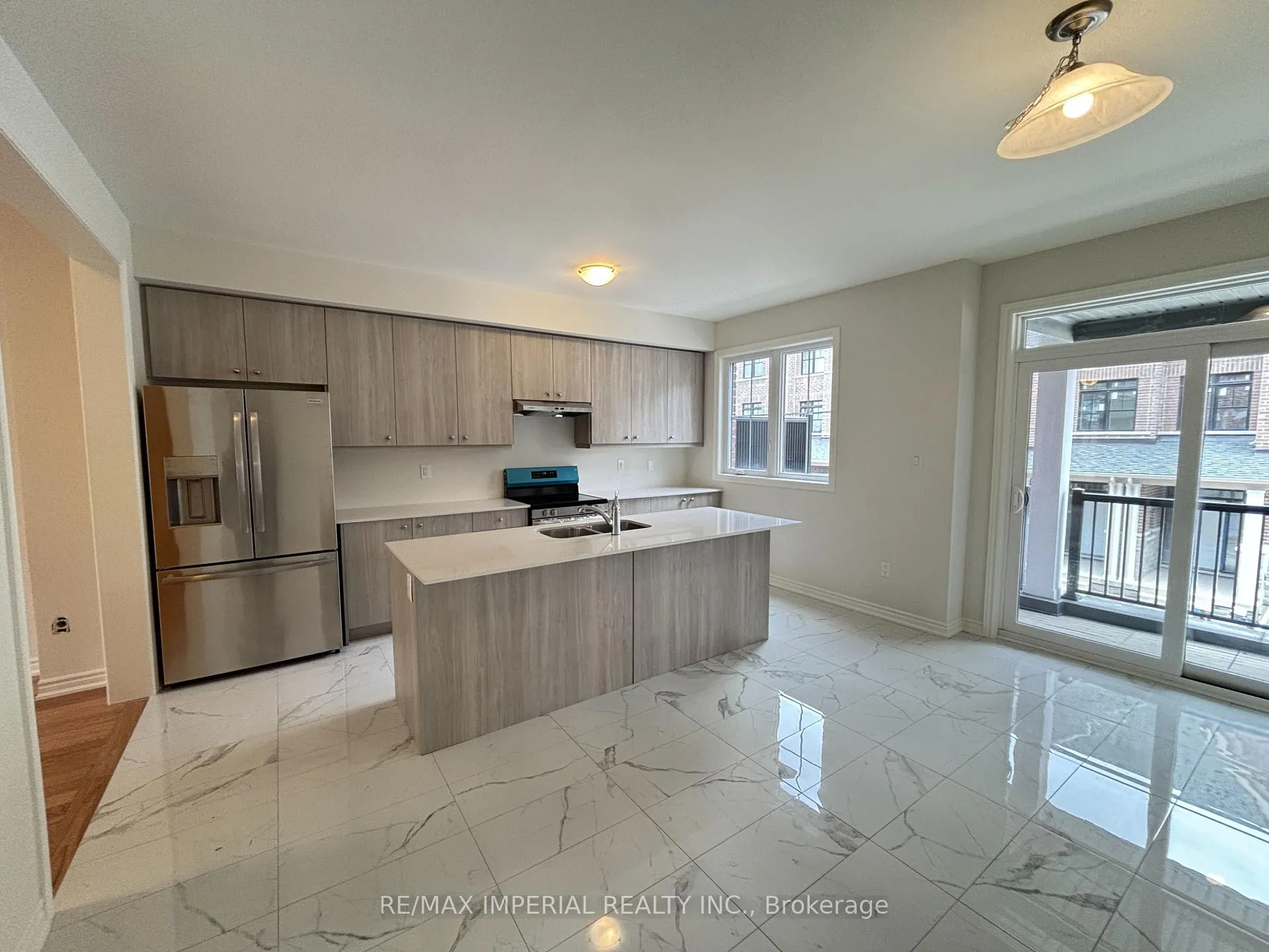 Photo 10 of 71 Main Street S, Markham, Vinegar Hill — HOMEH
