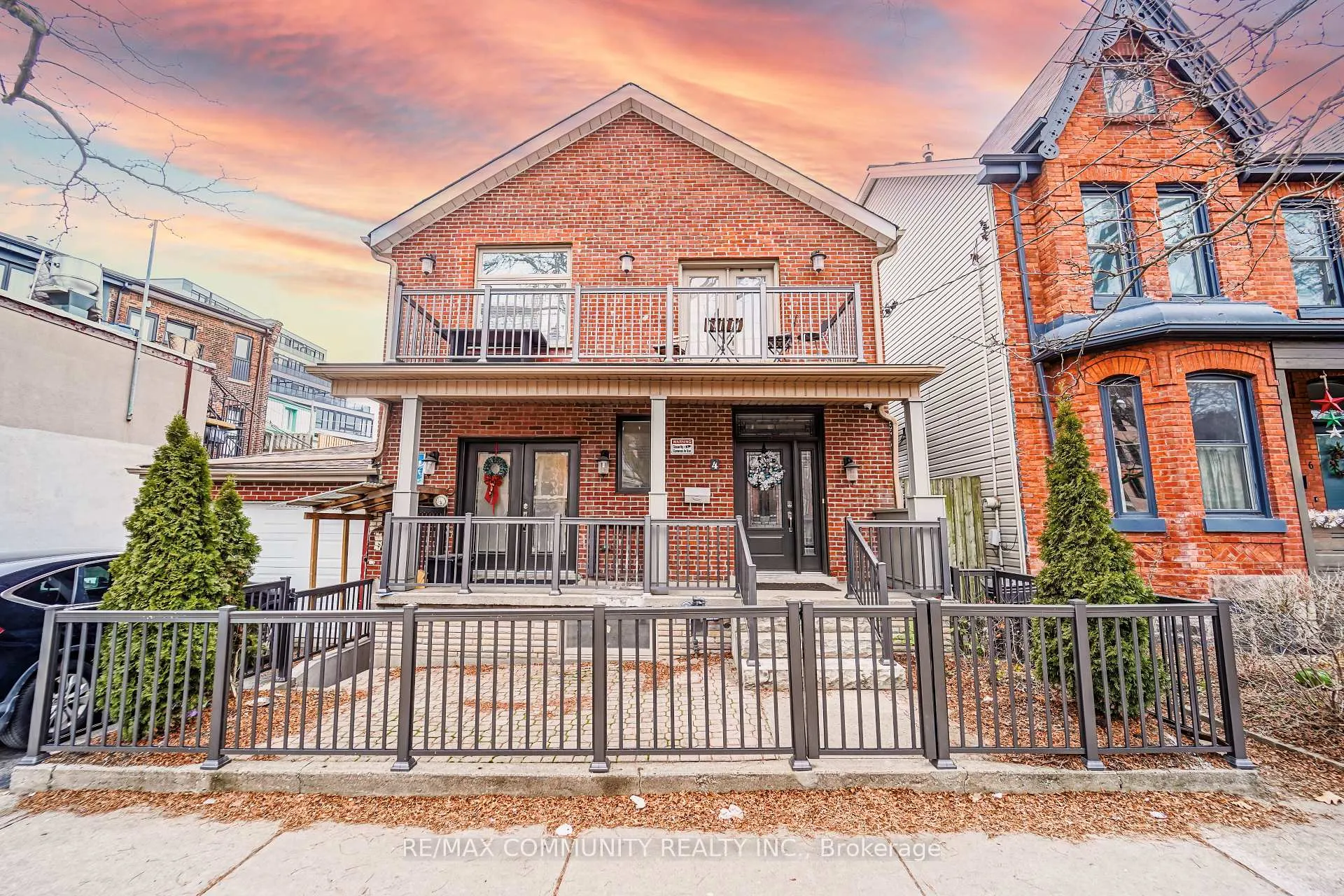 Front of Unit Main, 4 Lakeview Avenue