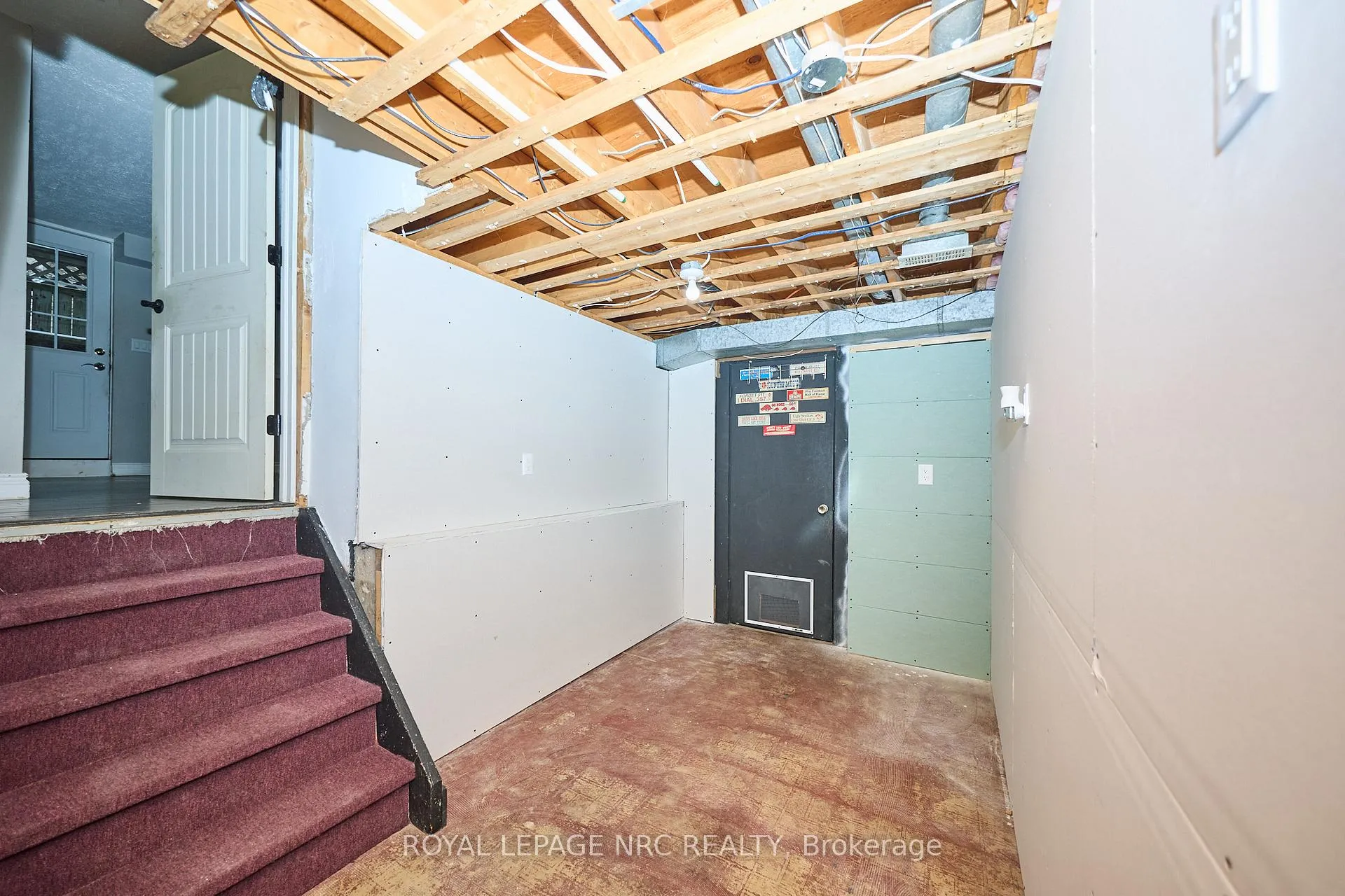 Photo 24 of 6796 Stokes Street, Niagara Falls, Dorchester — HOMEH