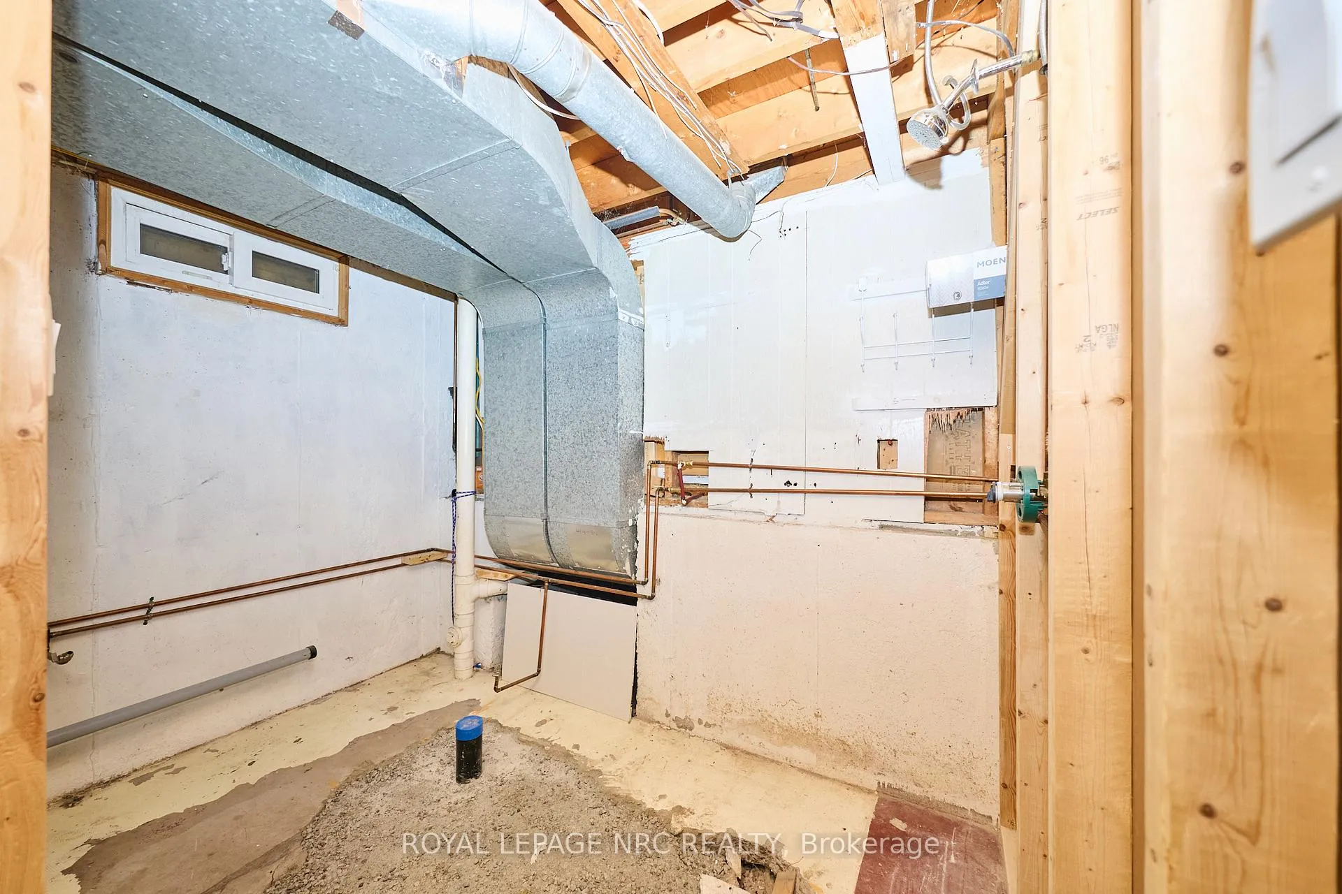 Photo 25 of 6796 Stokes Street, Niagara Falls, Dorchester — HOMEH