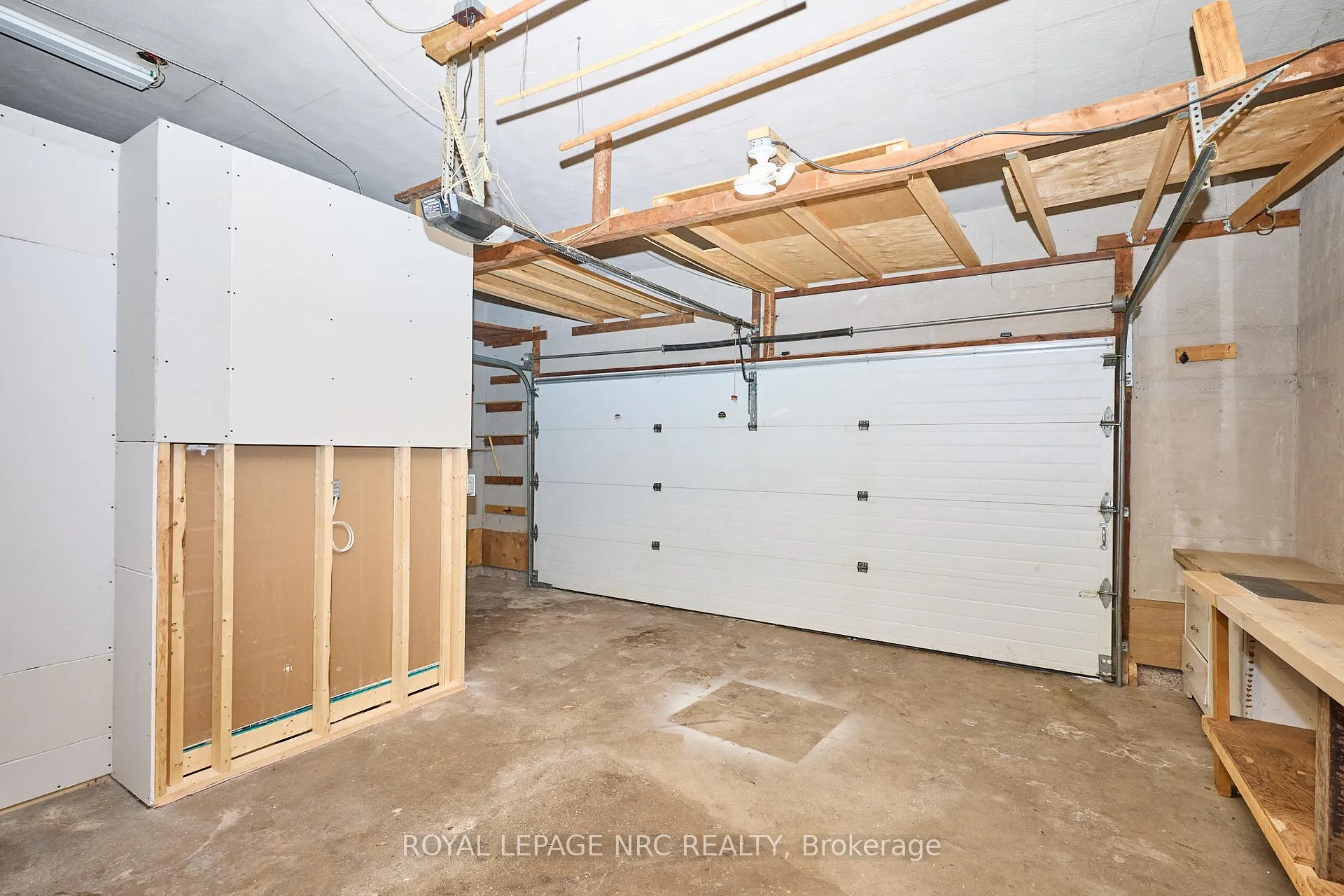 Photo 30 of 6796 Stokes Street, Niagara Falls, Dorchester — HOMEH