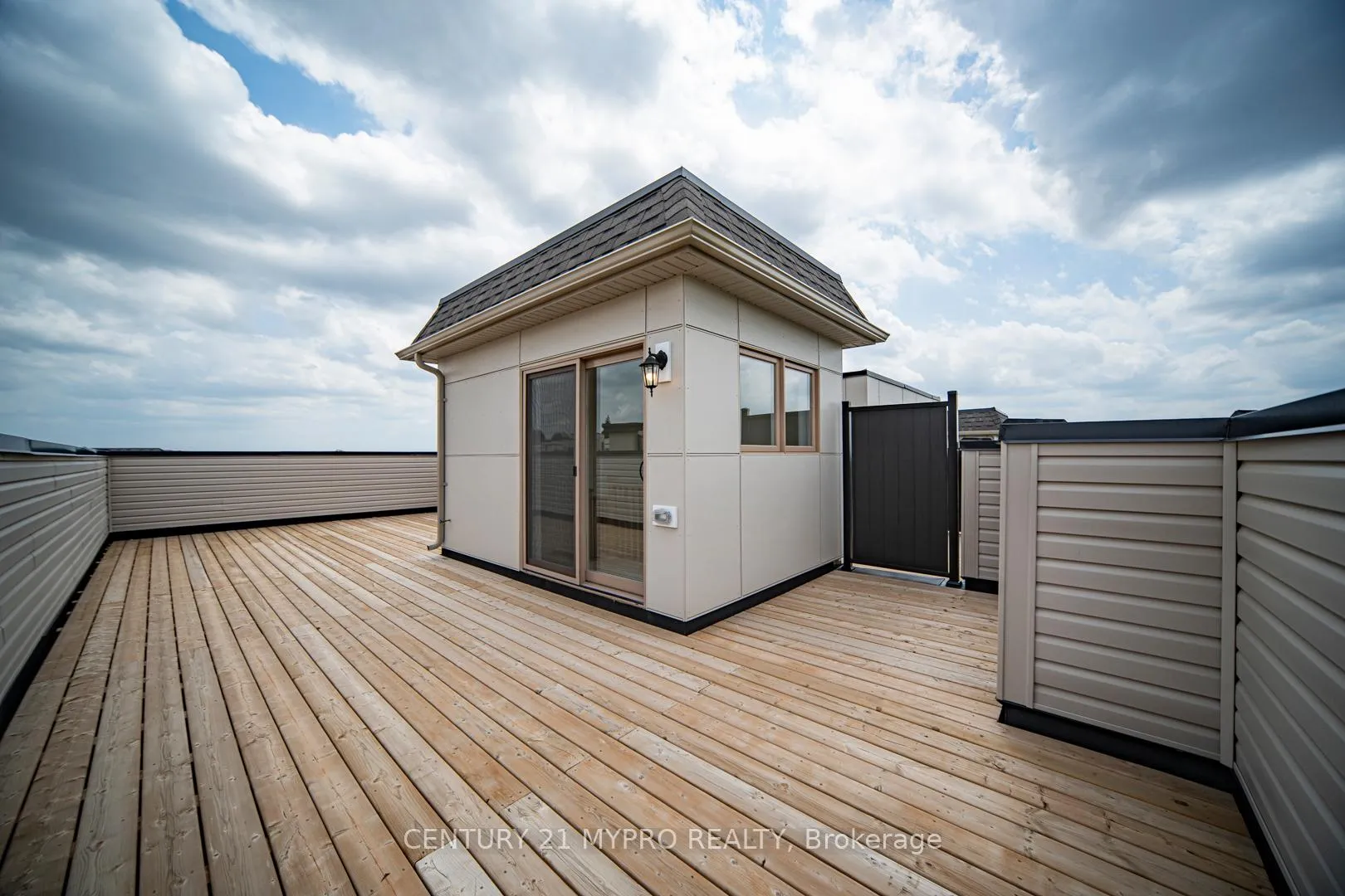 Photo 7 of 125 Yorkton Boulevard, Markham, Angus Glen — HOMEH