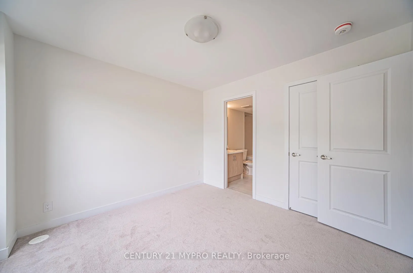 Photo 16 of 125 Yorkton Boulevard, Markham, Angus Glen — HOMEH