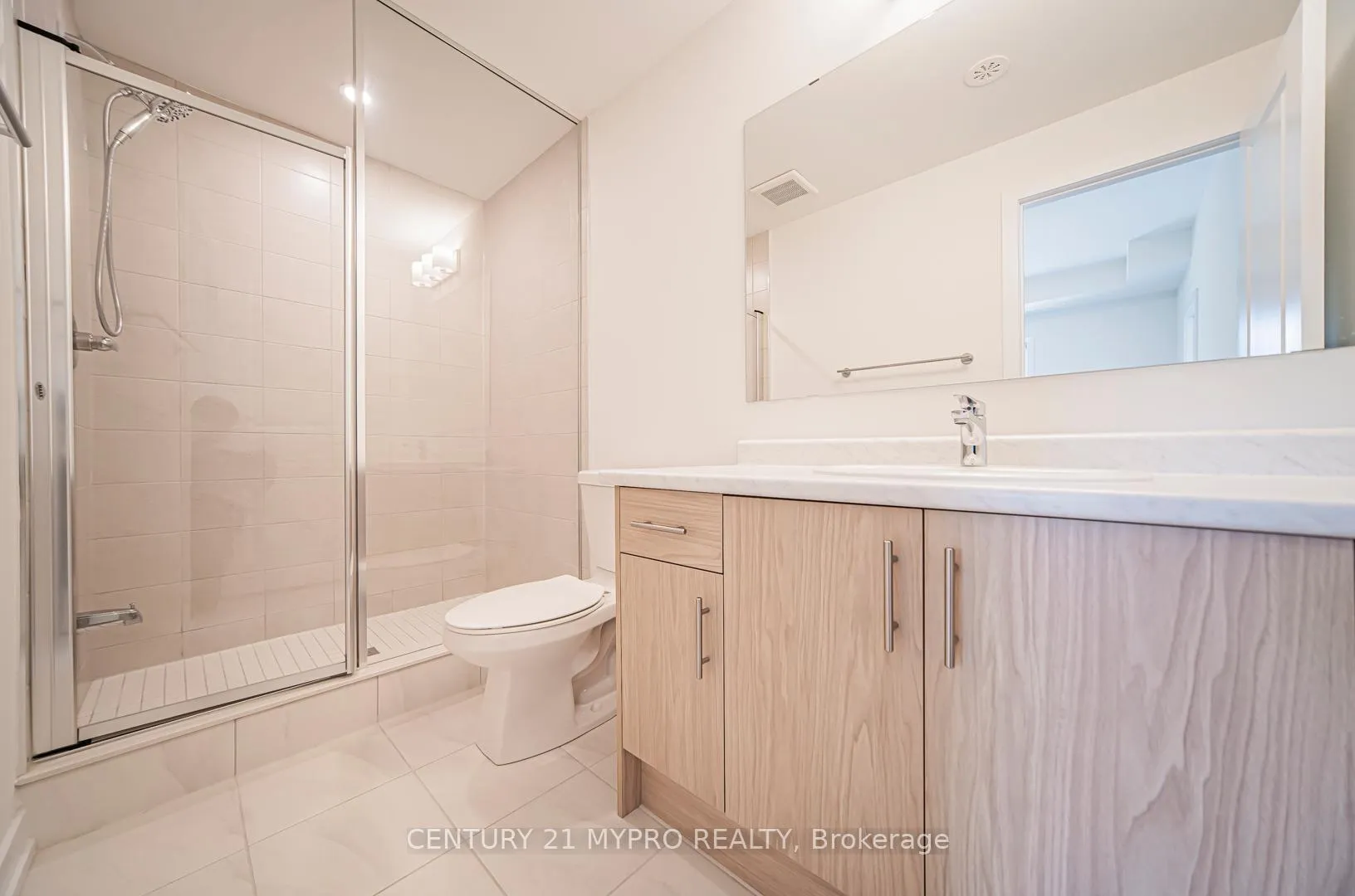 Photo 38 of 125 Yorkton Boulevard, Markham, Angus Glen — HOMEH