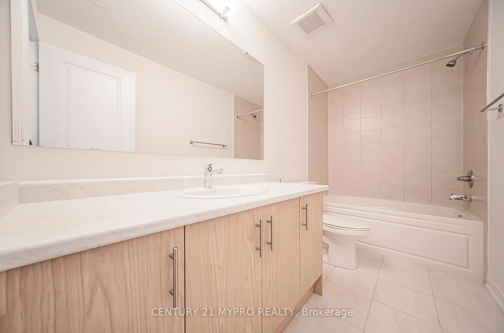 Photo 44 of 125 Yorkton Boulevard, Markham, Angus Glen — HOMEH