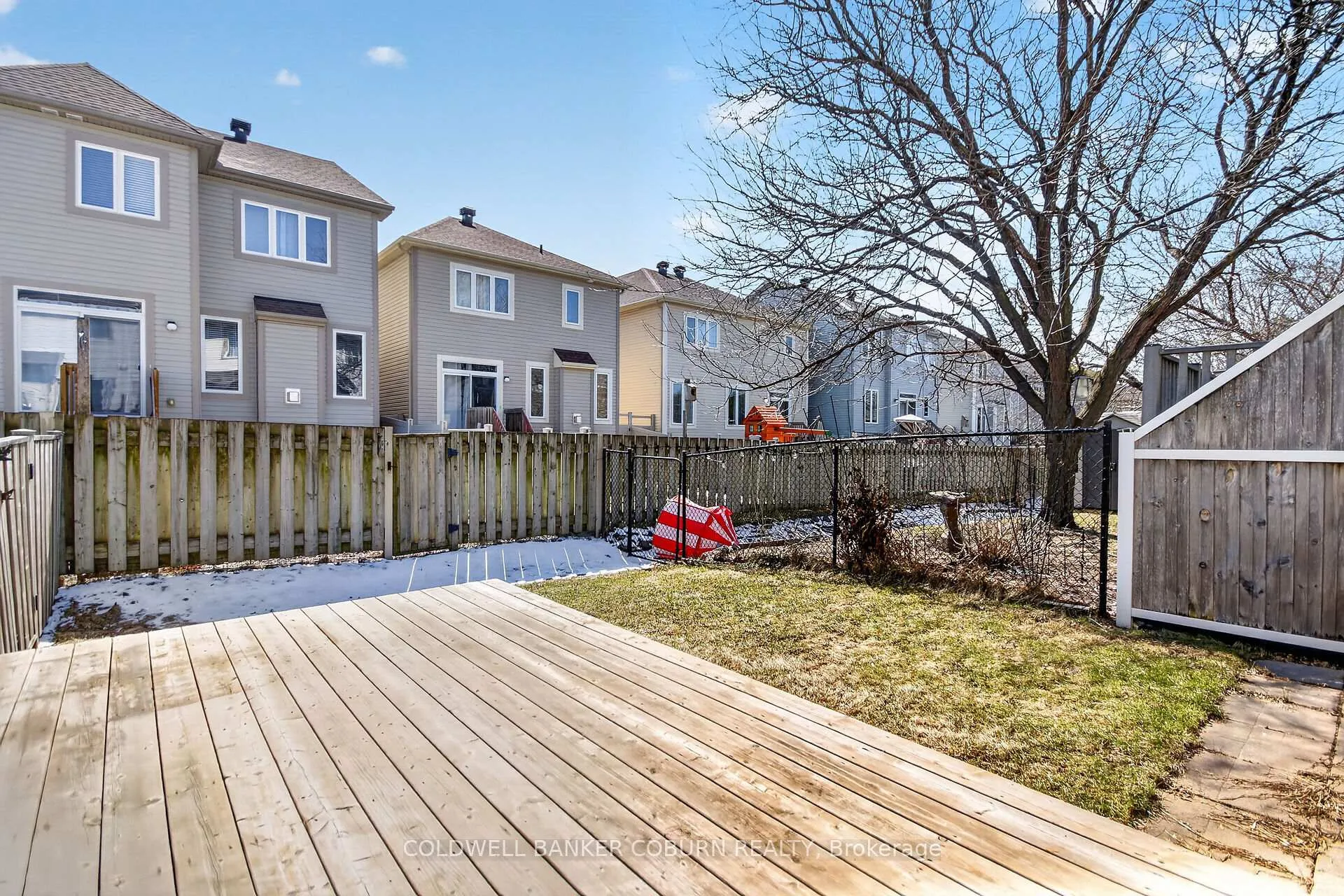 Photo 10 of 89 Flowertree Crescent N, Ottawa, Kanata - Emerald Meadows/Trailwest — HOMEH