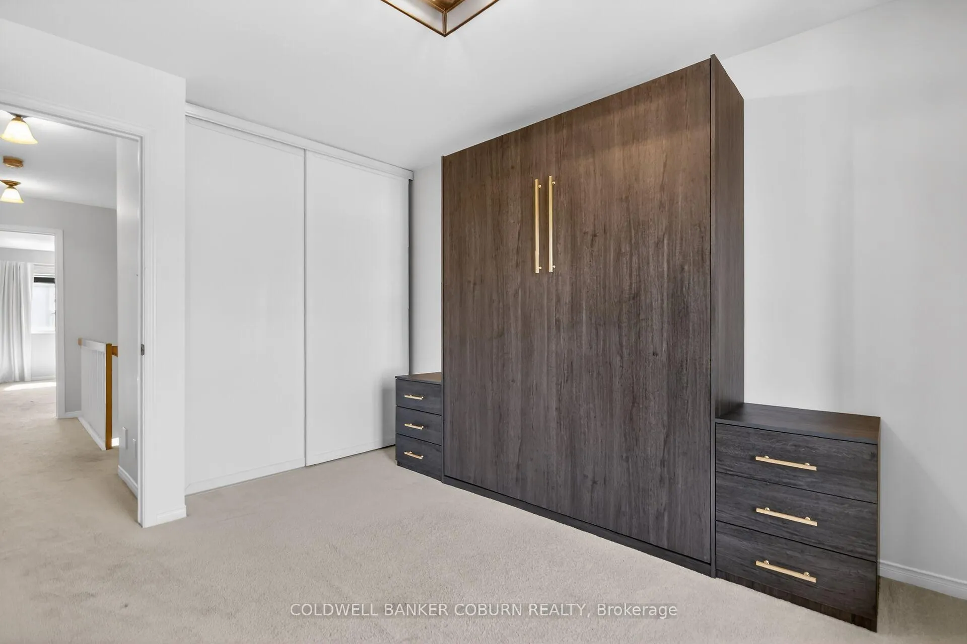 Photo 15 of 89 Flowertree Crescent N, Ottawa, Kanata - Emerald Meadows/Trailwest — HOMEH