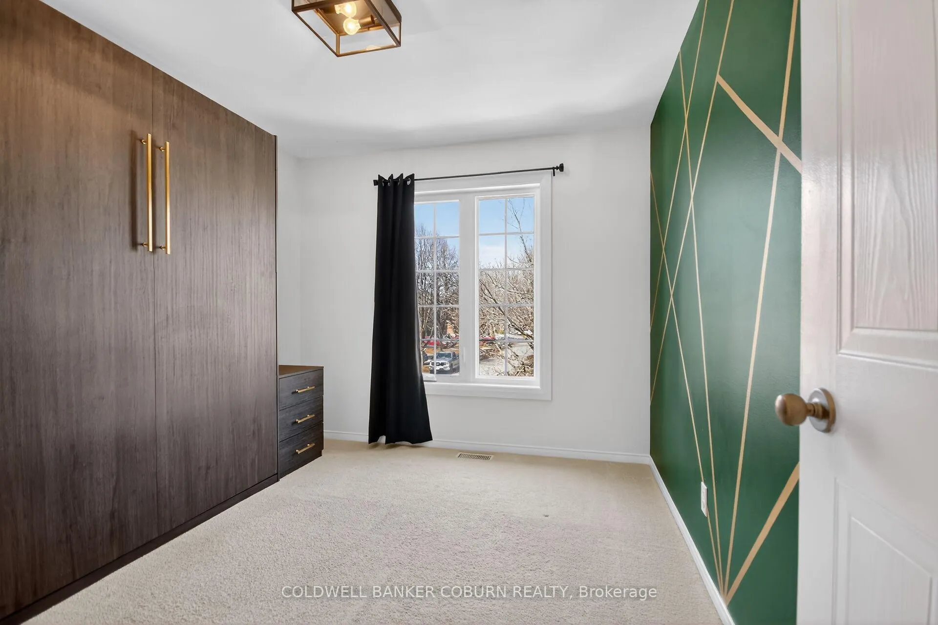 Photo 16 of 89 Flowertree Crescent N, Ottawa, Kanata - Emerald Meadows/Trailwest — HOMEH