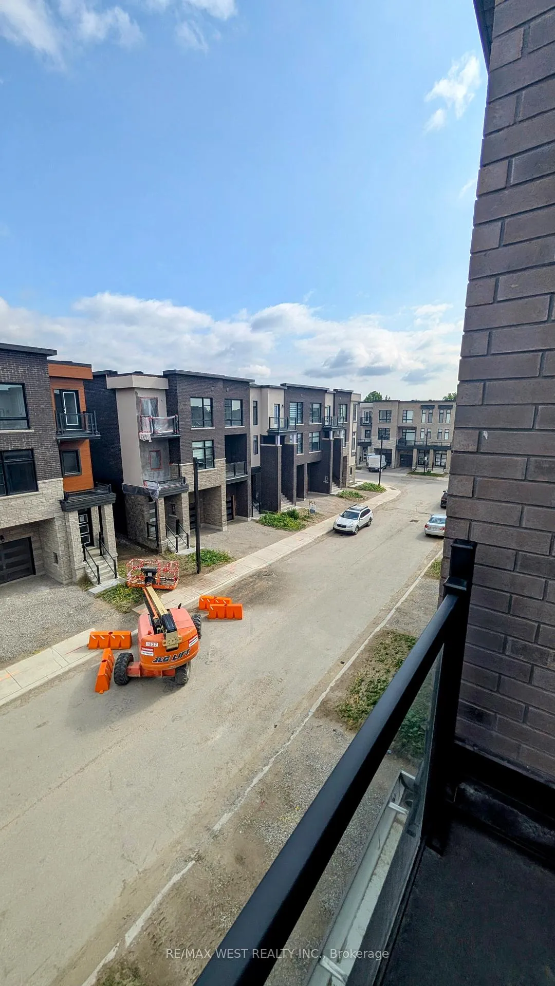 Photo 35 of 94 Paradox Street, Vaughan, Kleinburg — HOMEH