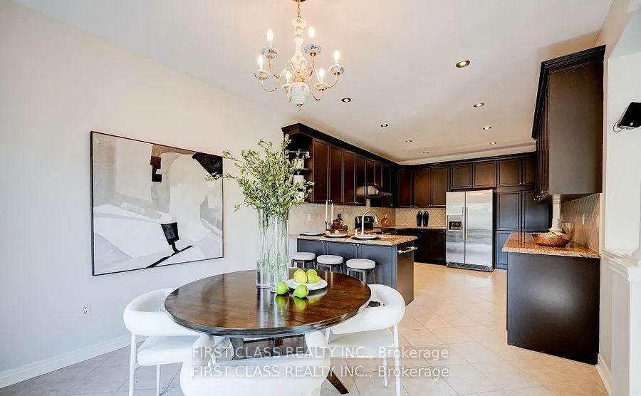 Photo 11 of 33 Schuster Lane, Vaughan, Patterson — HOMEH