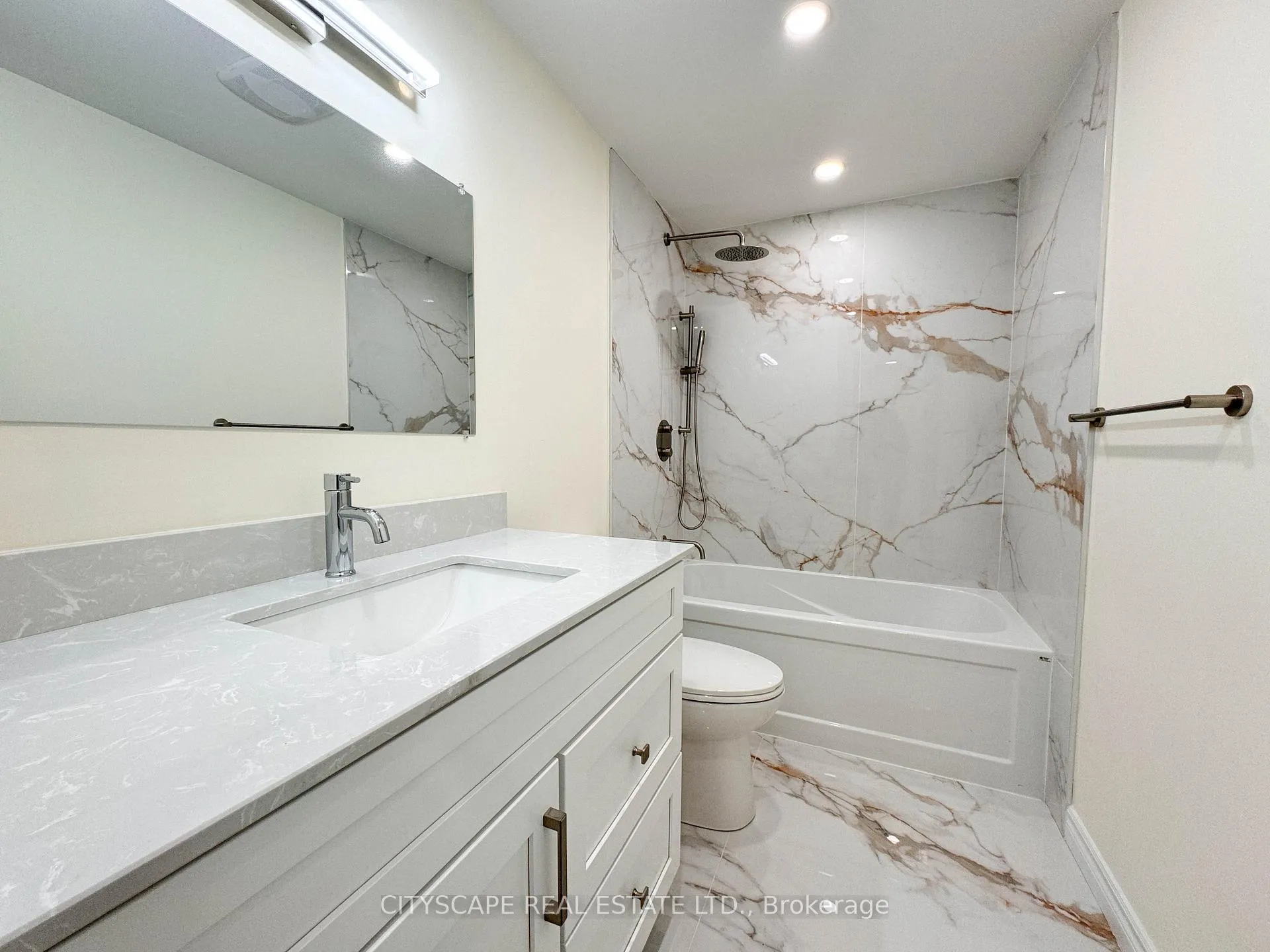 Photo 10 of Unit 37, 399 Vodden Street E, Brampton, Madoc — HOMEH