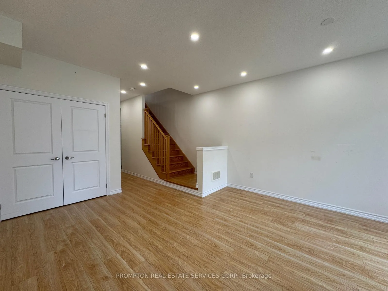 Photo 5 of 77 Cornell Centre Boulevard, Markham, Cornell — HOMEH