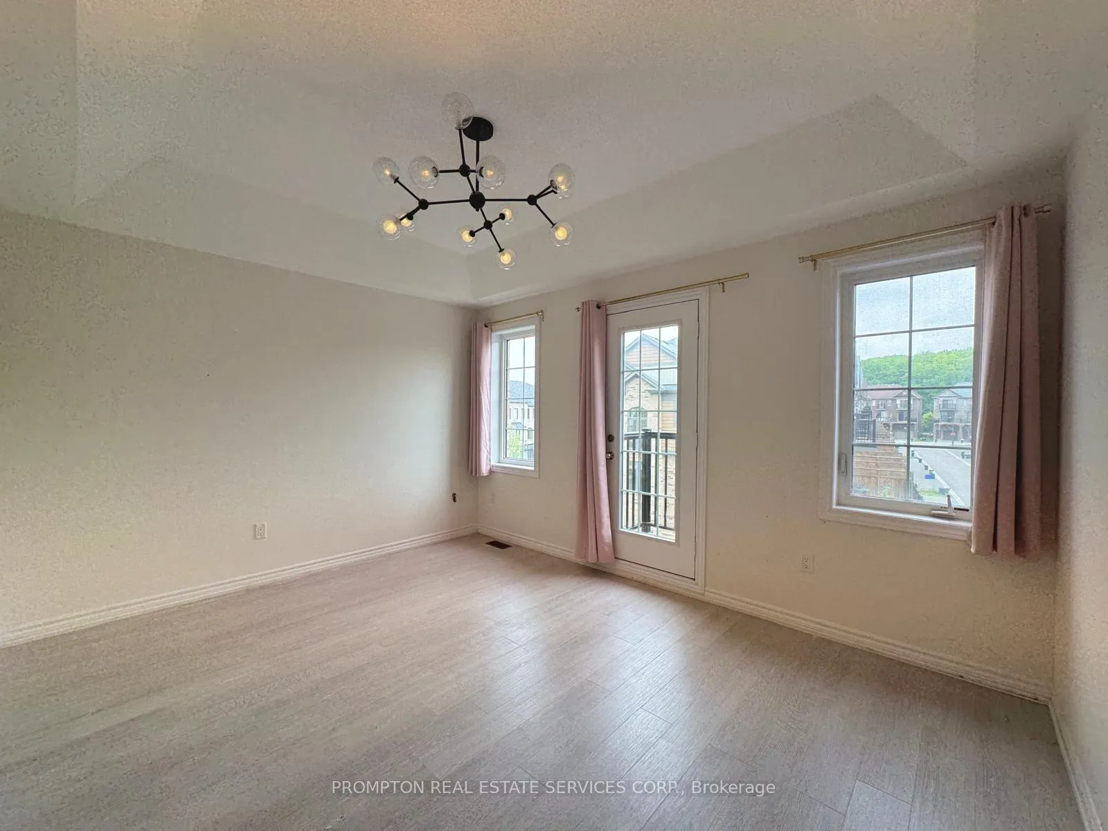 Photo 13 of 77 Cornell Centre Boulevard, Markham, Cornell — HOMEH