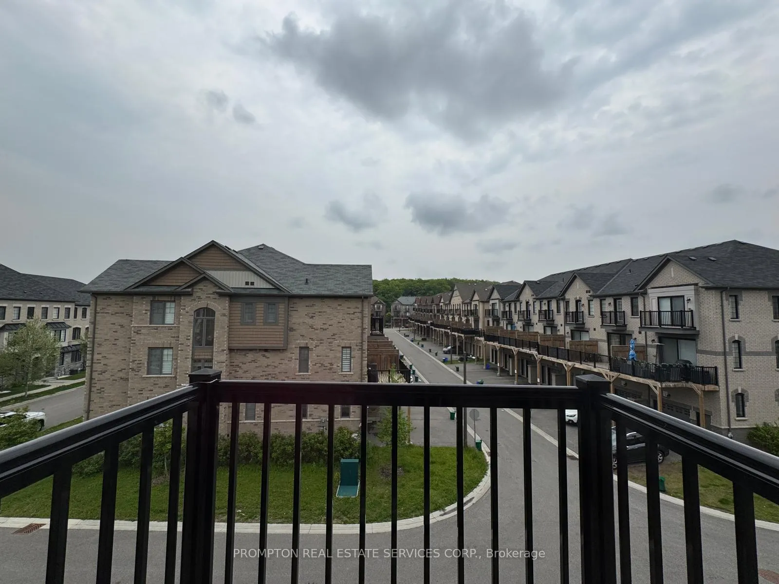 Photo 14 of 77 Cornell Centre Boulevard, Markham, Cornell — HOMEH