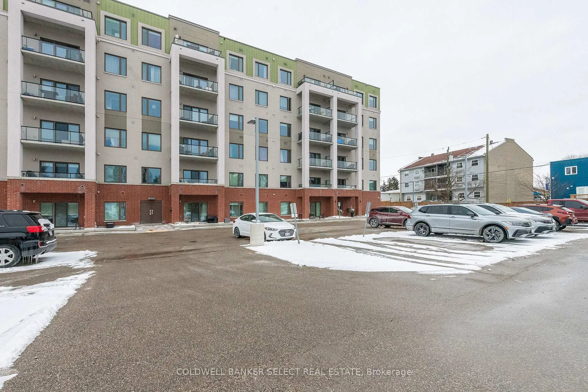 Photo 2 of Unit 505, 64 Queen Street, New Tecumseth, Tottenham — HOMEH