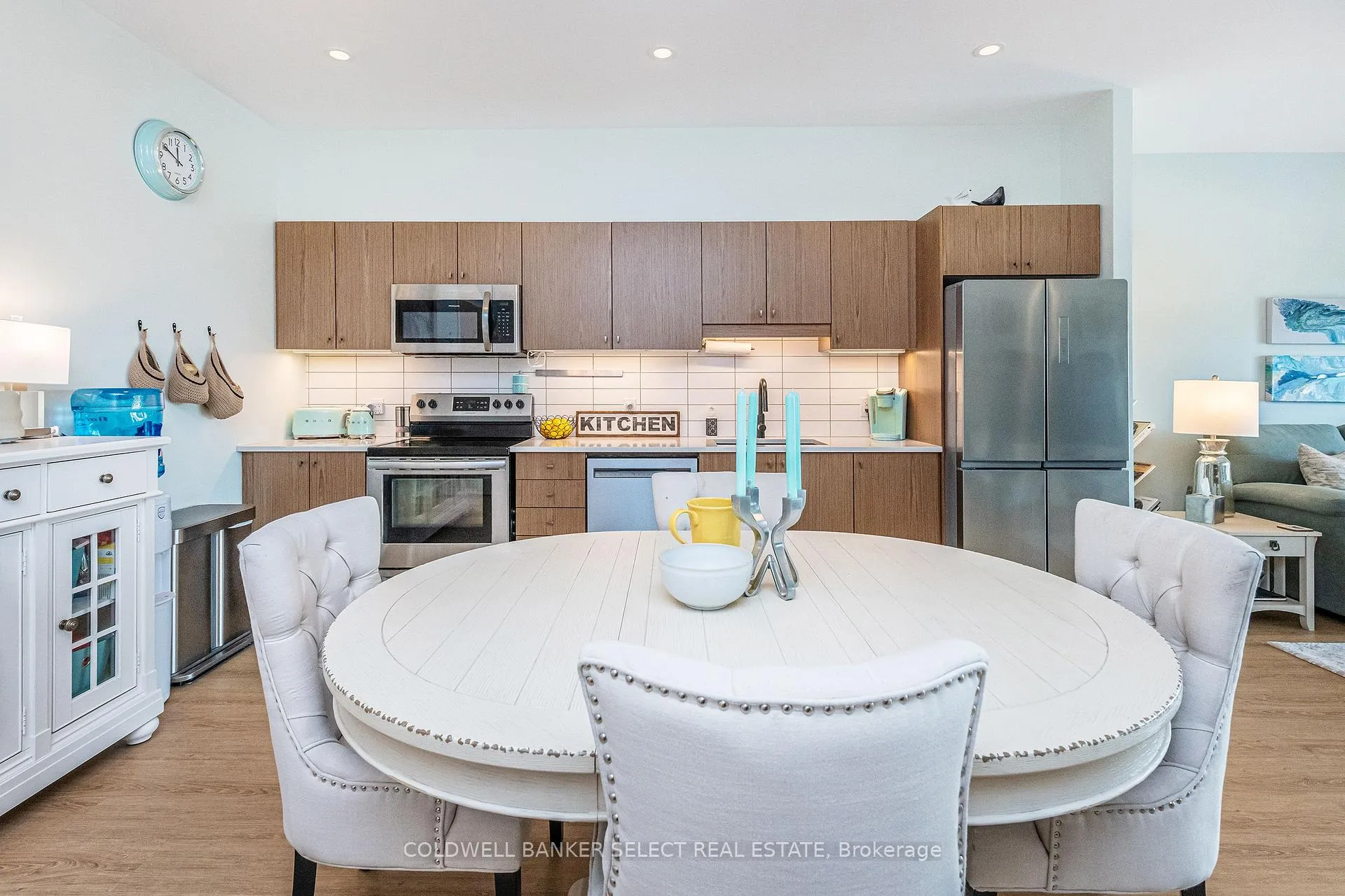 Photo 10 of Unit 505, 64 Queen Street, New Tecumseth, Tottenham — HOMEH