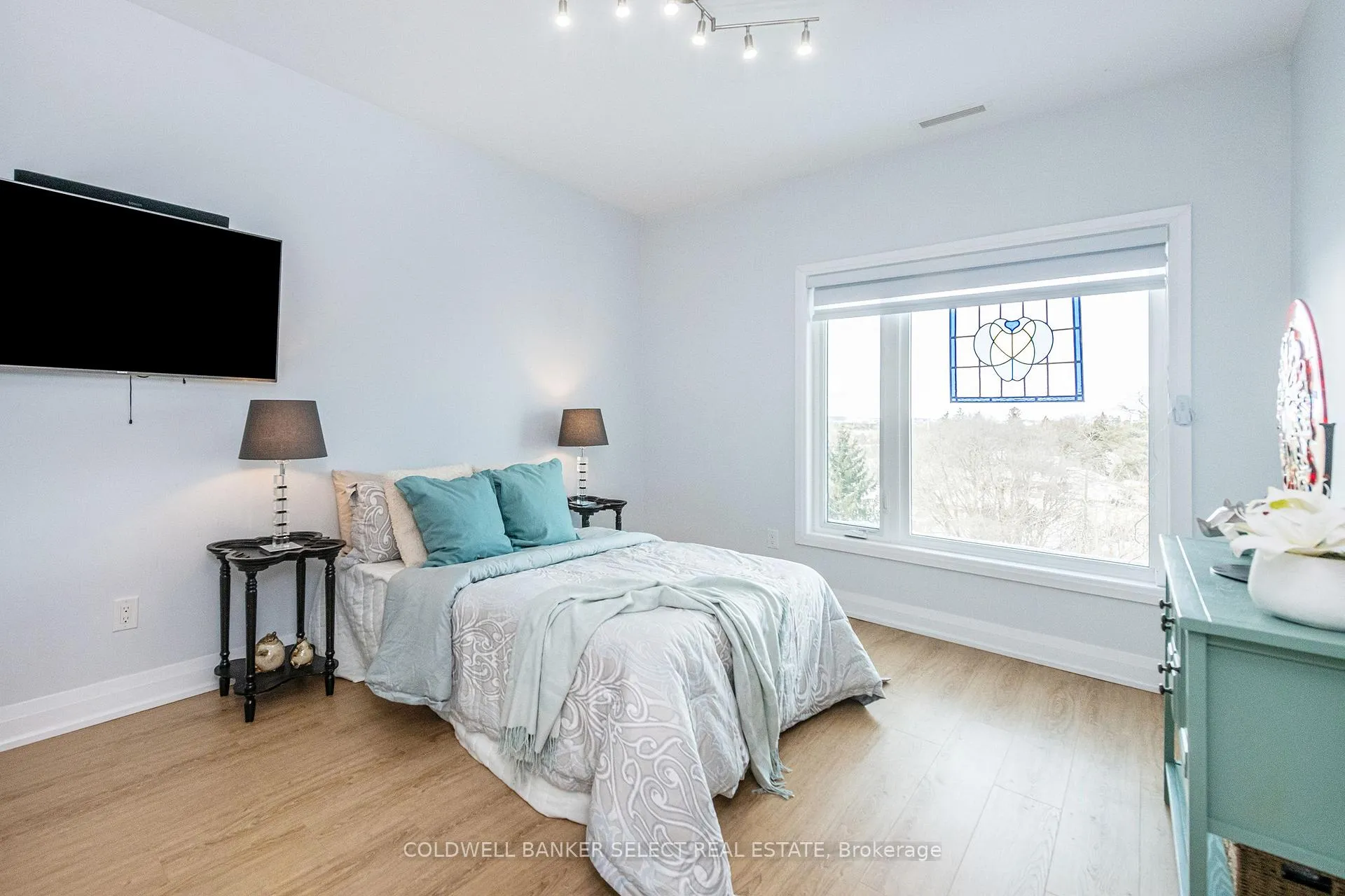 Photo 21 of Unit 505, 64 Queen Street, New Tecumseth, Tottenham — HOMEH