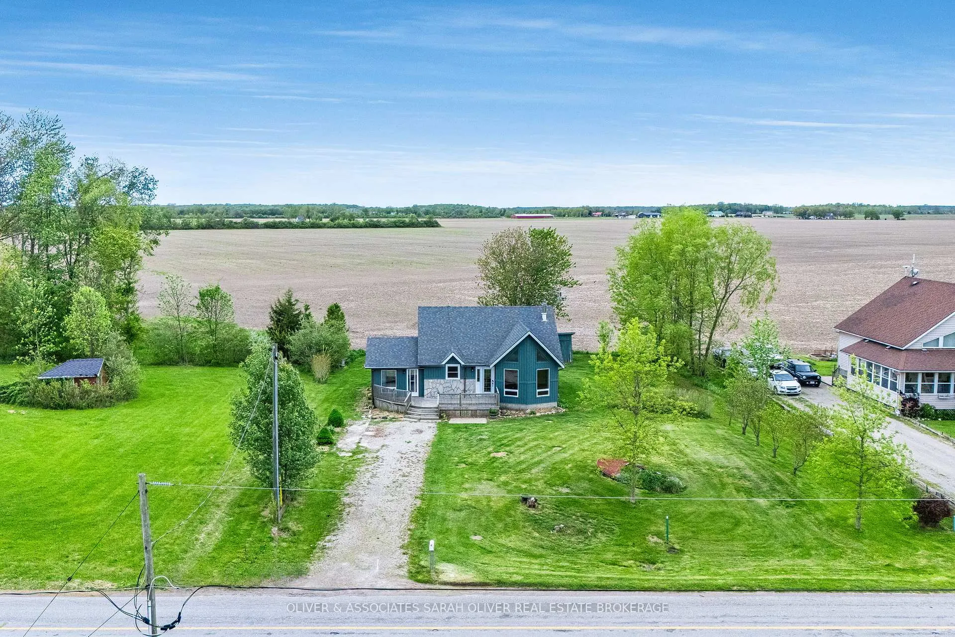Photo 2 of 271 Cotterie Park Road, Leamington — HOMEH