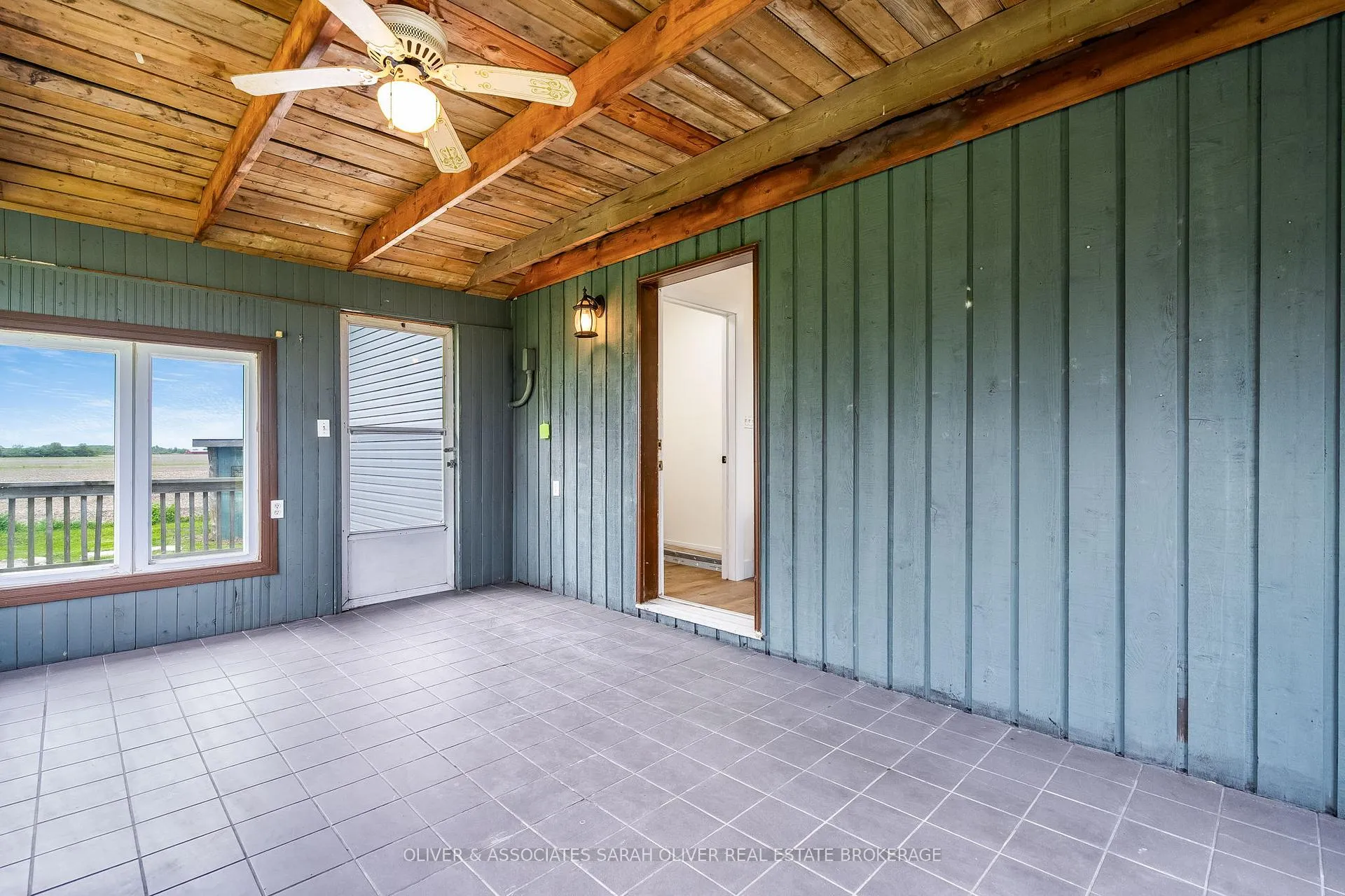 Photo 21 of 271 Cotterie Park Road, Leamington — HOMEH