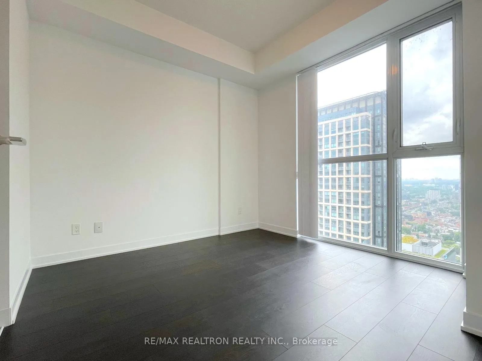 Photo 8 of Unit 4007, 87 Peter Street, Toronto, Waterfront Communities — HOMEH