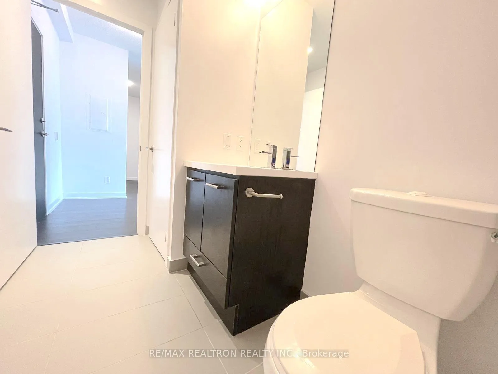 Photo 12 of Unit 4007, 87 Peter Street, Toronto, Waterfront Communities — HOMEH