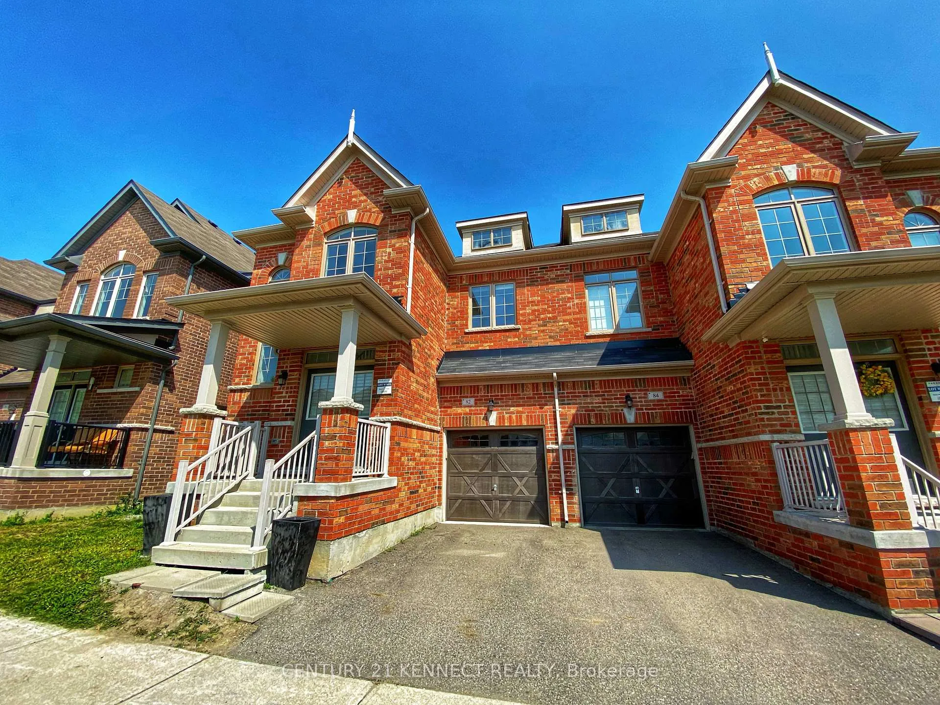 Photo 1 of 82 Henry Bauer Avenue, Markham, Berczy — HOMEH