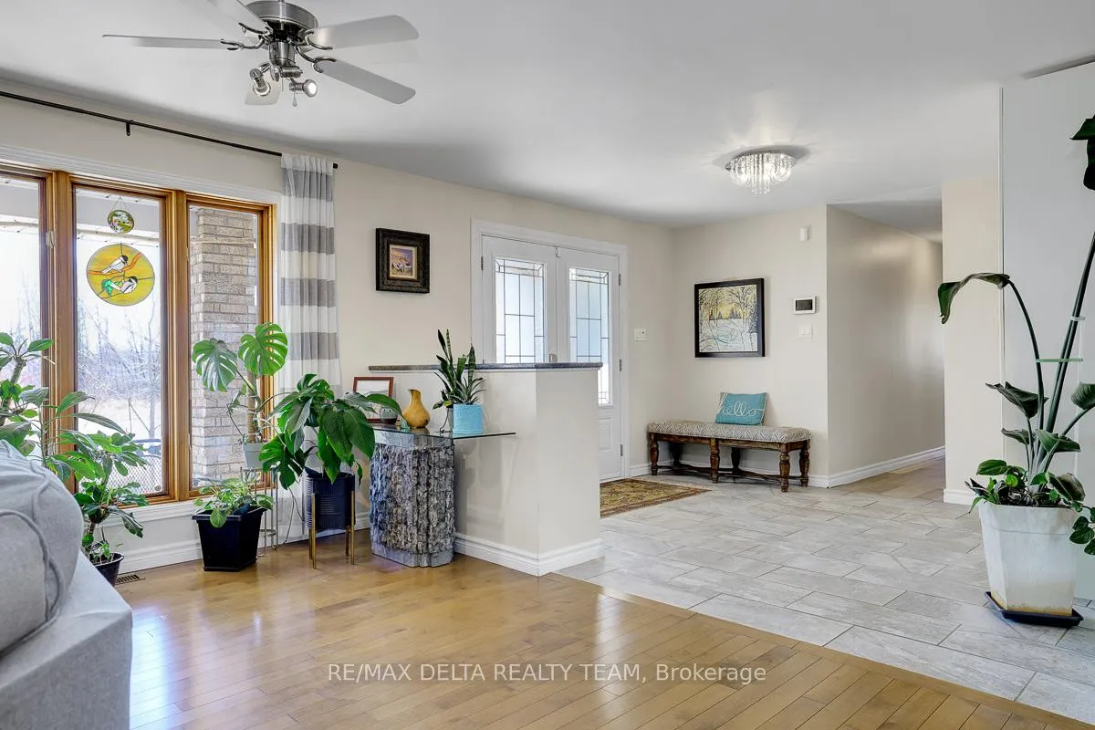 Photo 7 of 5793 Leitrim Road, Ottawa, Carlsbad Springs — HOMEH