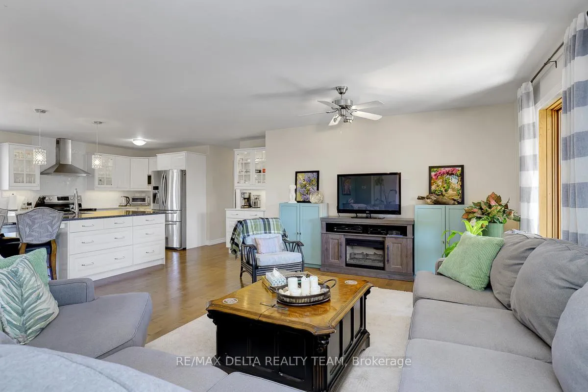 Photo 10 of 5793 Leitrim Road, Ottawa, Carlsbad Springs — HOMEH