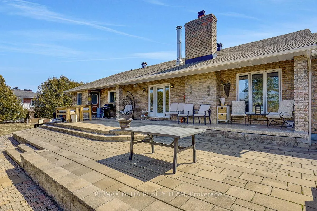Photo 38 of 5793 Leitrim Road, Ottawa, Carlsbad Springs — HOMEH