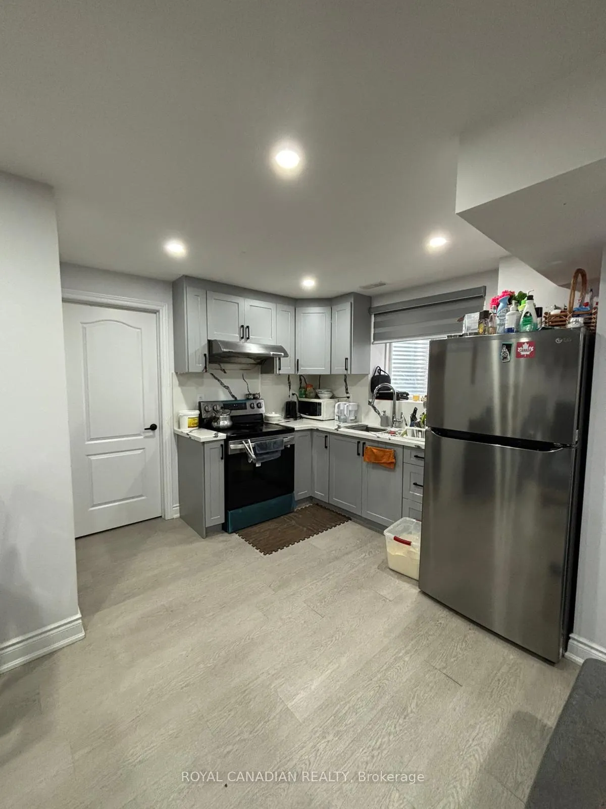 Photo 2 of Unit Bsmt, 11 Fordham Road, Brampton, Bram West — HOMEH