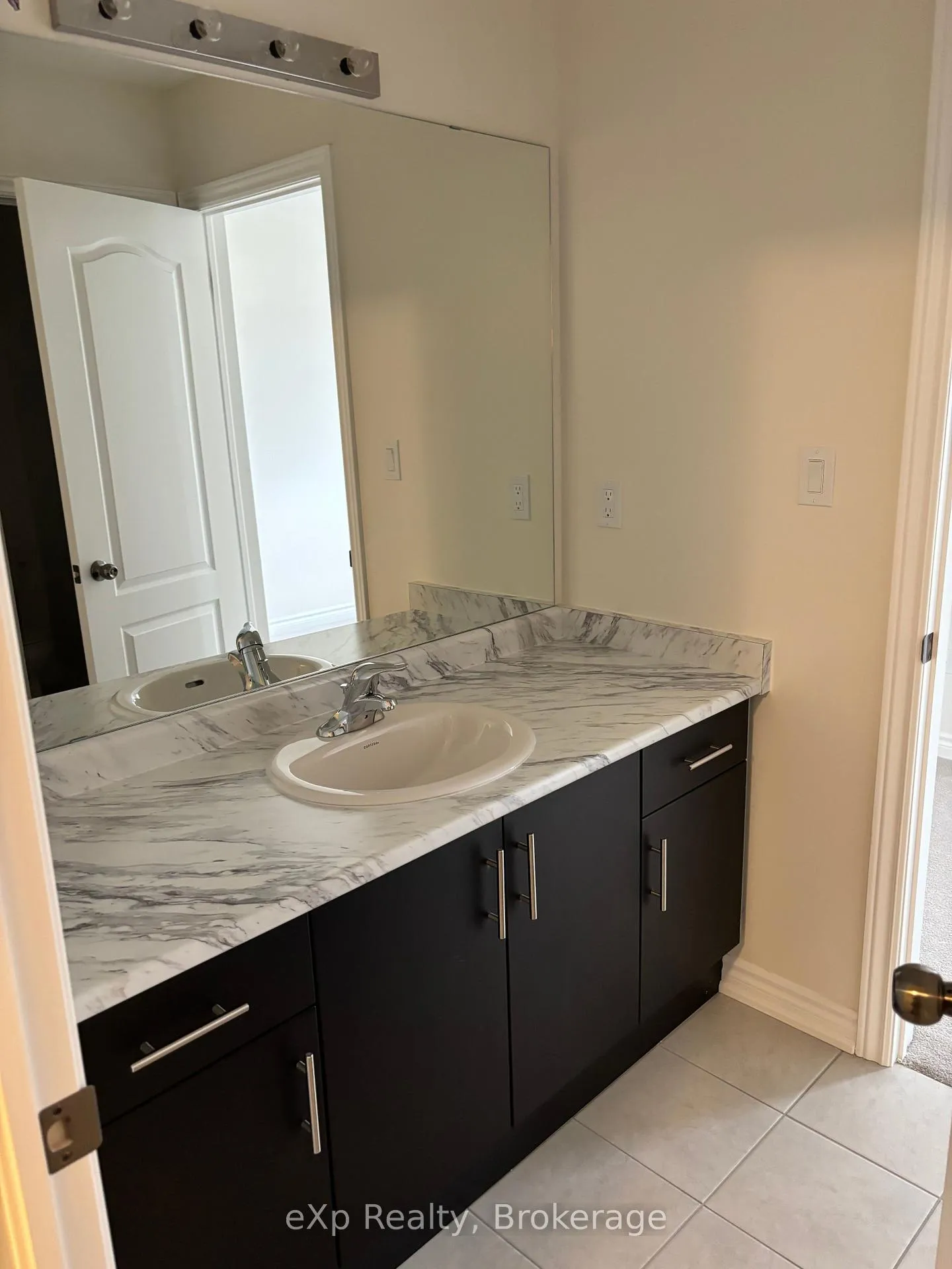 Photo 22 of 29 Lawrence D. Pridham Avenue, New Tecumseth, Rural New Tecumseth — HOMEH