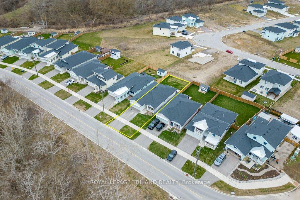 Photo 38 of 453 George Street, Central Elgin, Rural Central Elgin — HOMEH
