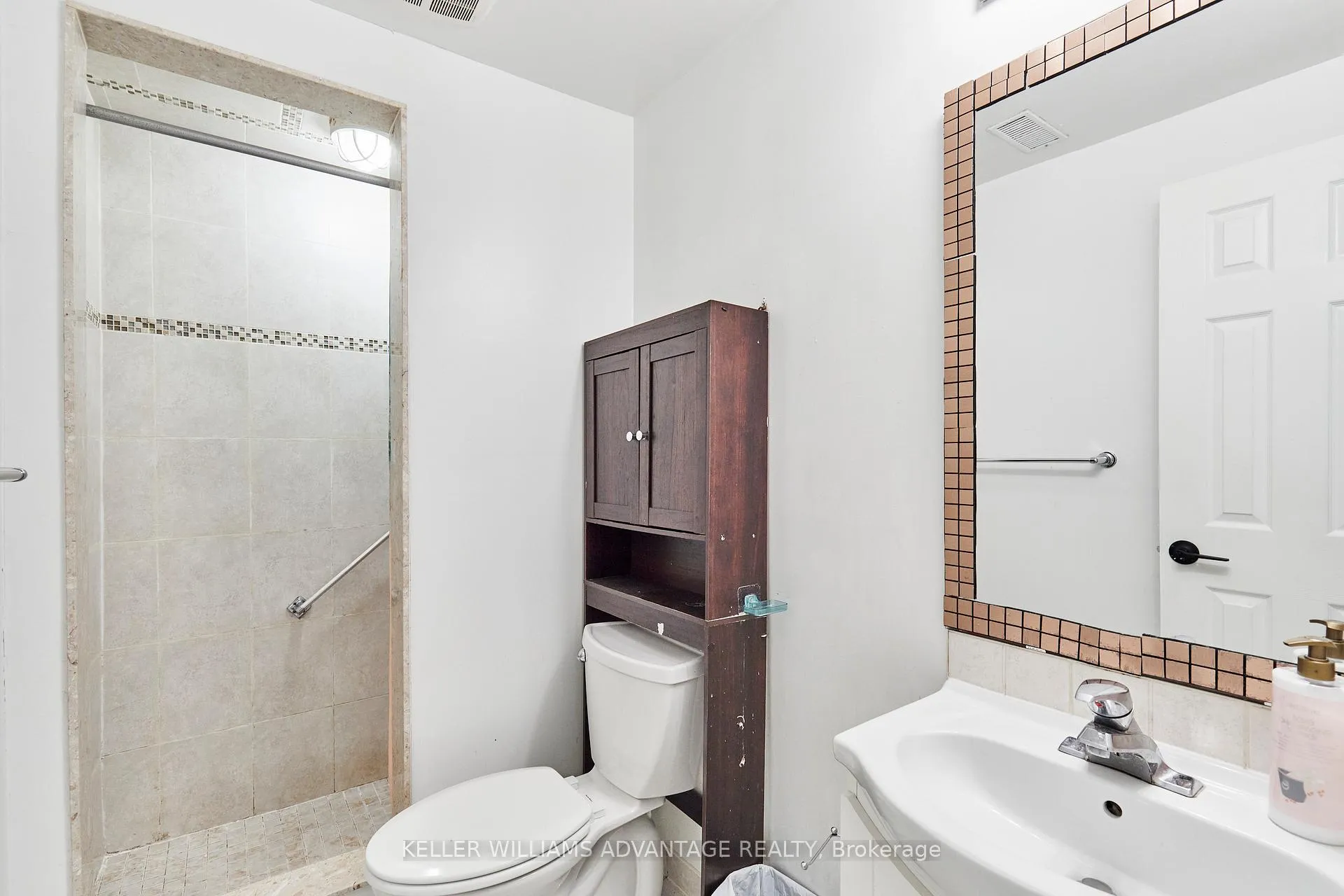 Photo 31 of 118 Timberwolf Crescent, Vaughan, Vellore Village — HOMEH