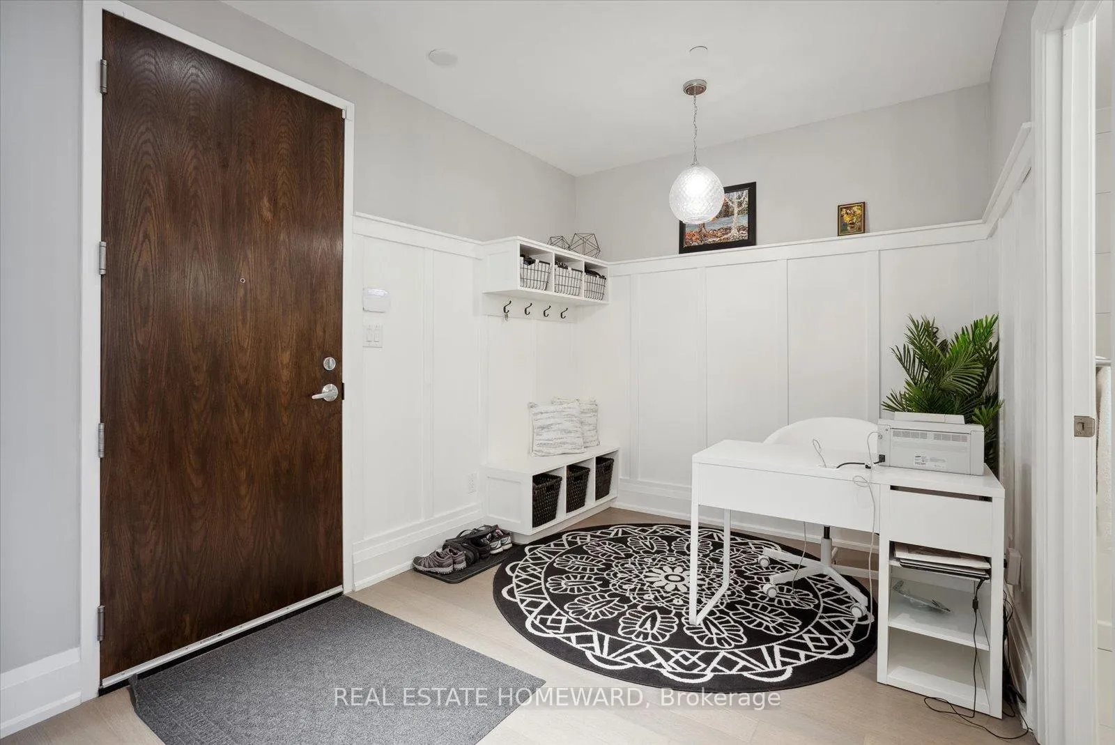 Photo 2 of Unit 202, 365 Beech Avenue, Toronto, The Beaches — HOMEH