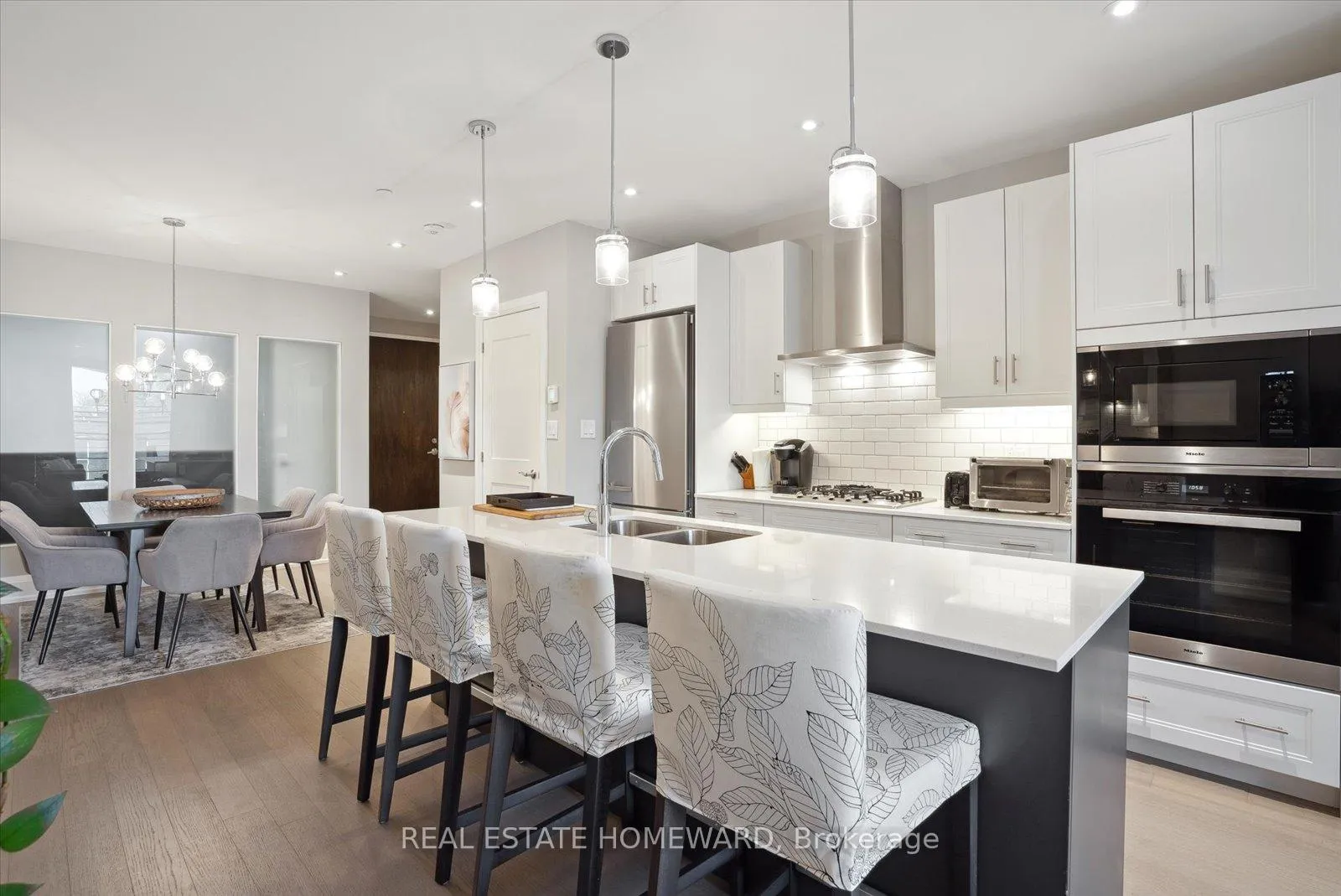 Photo 10 of Unit 202, 365 Beech Avenue, Toronto, The Beaches — HOMEH