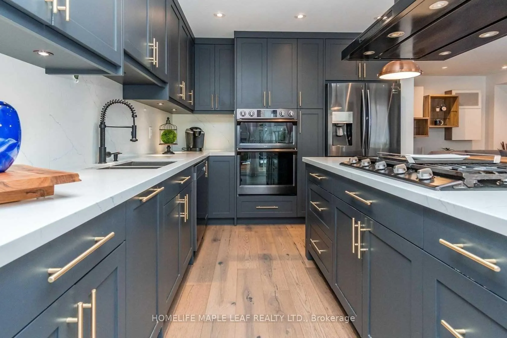 Photo 17 of 43 Donisi Avenue, Vaughan, Brownridge — HOMEH