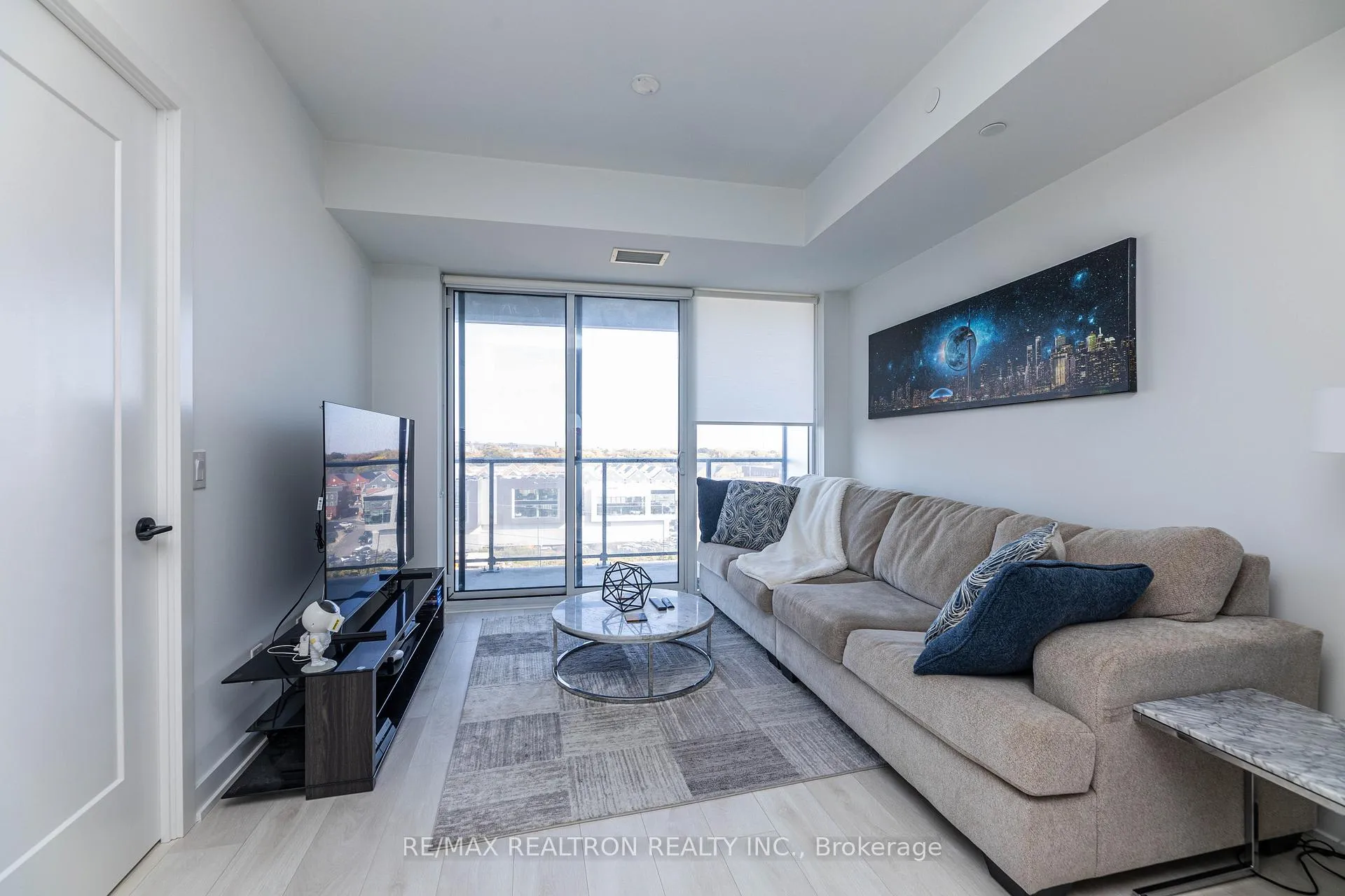 Photo 7 of Unit 701, 5 Defries Street, Toronto, Regent Park — HOMEH