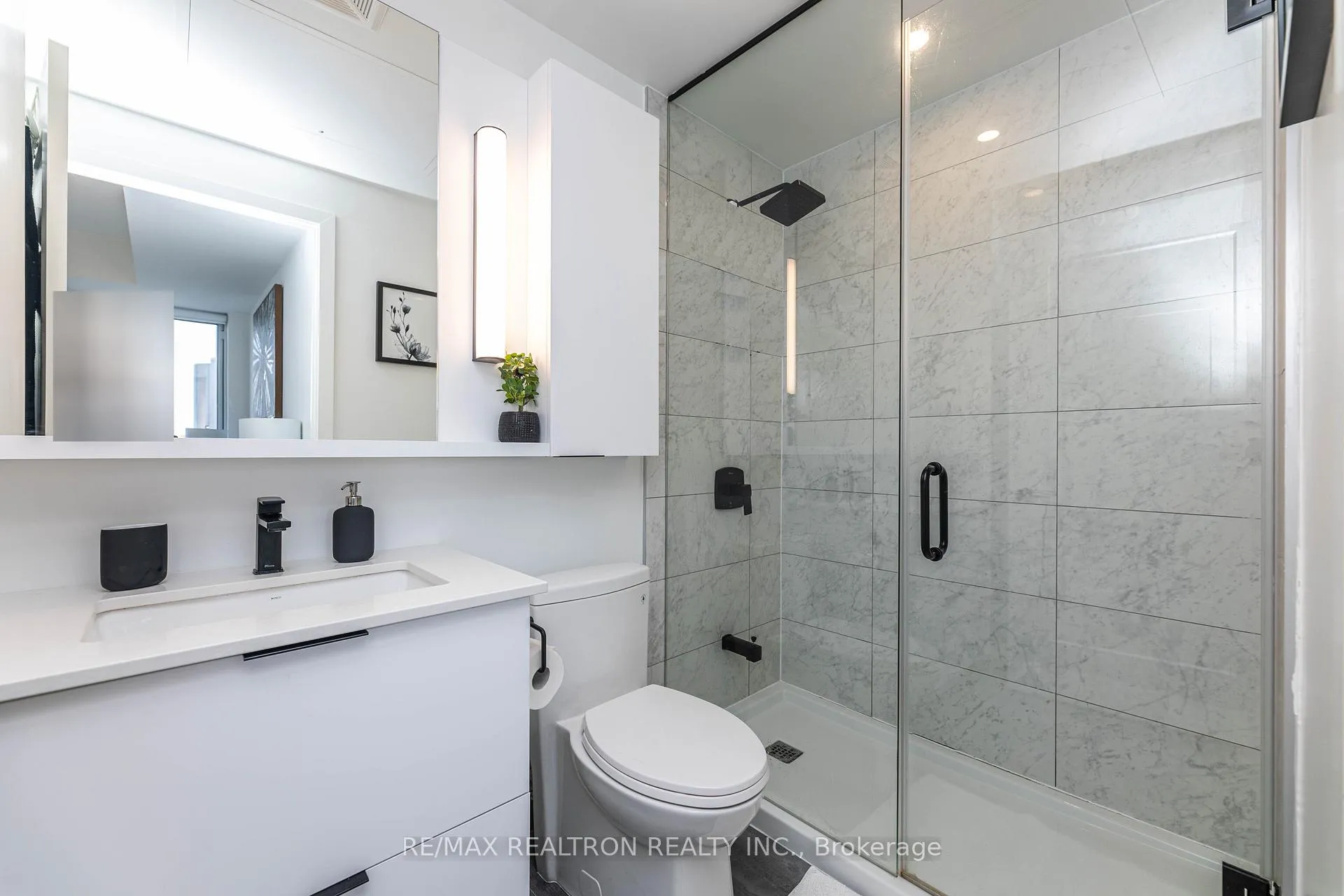 Photo 13 of Unit 701, 5 Defries Street, Toronto, Regent Park — HOMEH