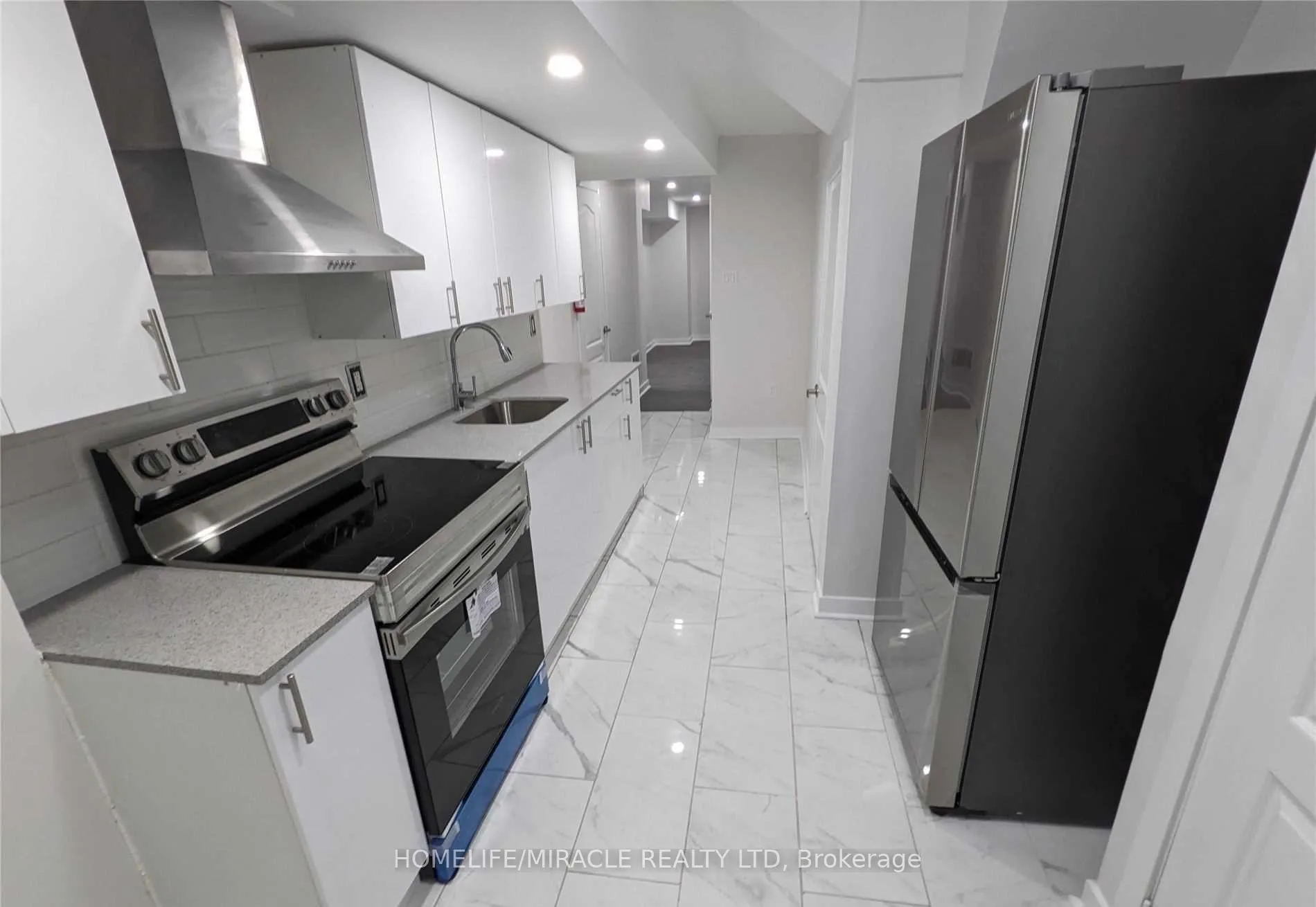 Photo 4 of Unit Basement, 14 Cyclone Trail, Brampton, Northwest Brampton — HOMEH
